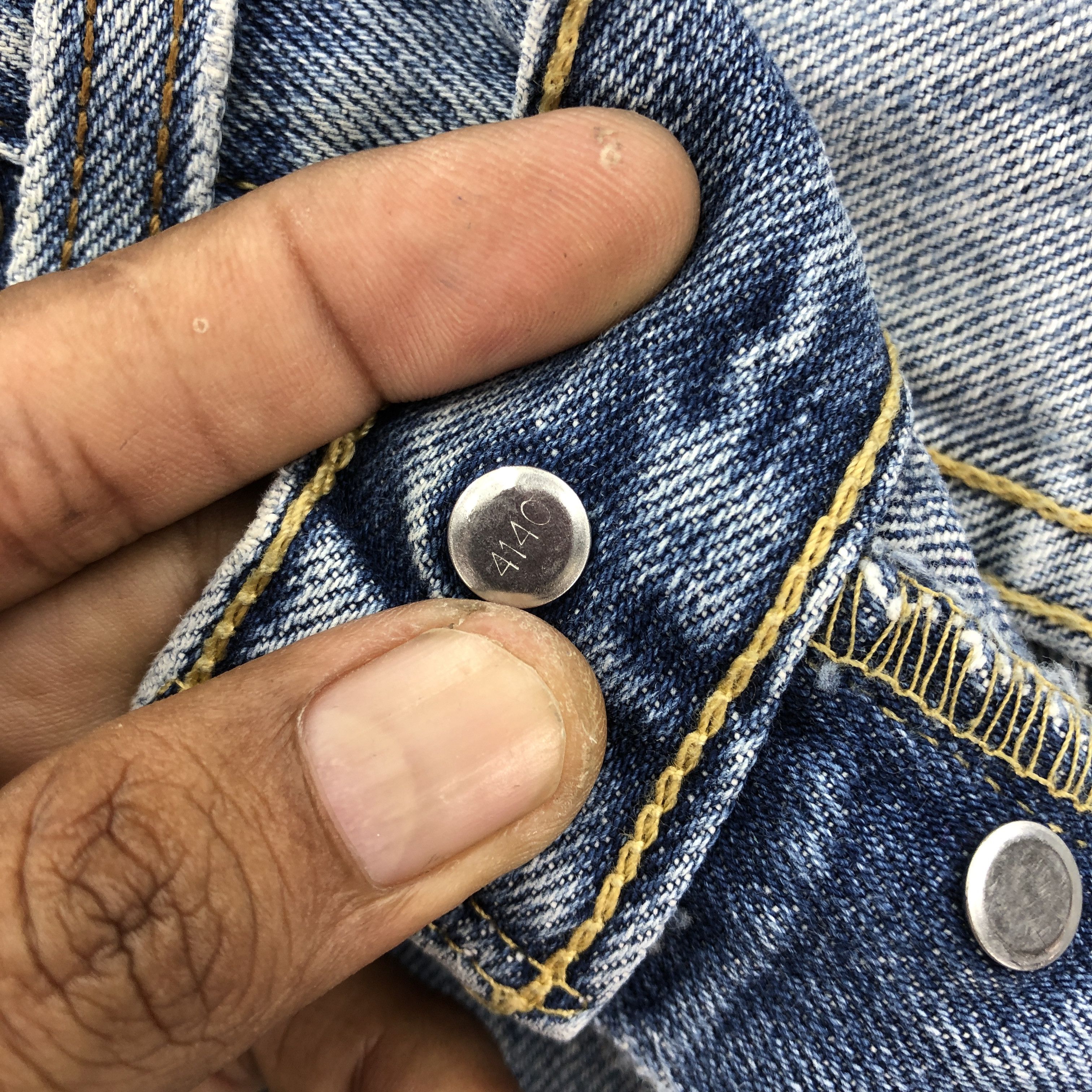 Levi's Vintage Levis 501 Jeans Distressed Faded Levis 501 Denim Size US 32 / EU 48 - 7 Thumbnail