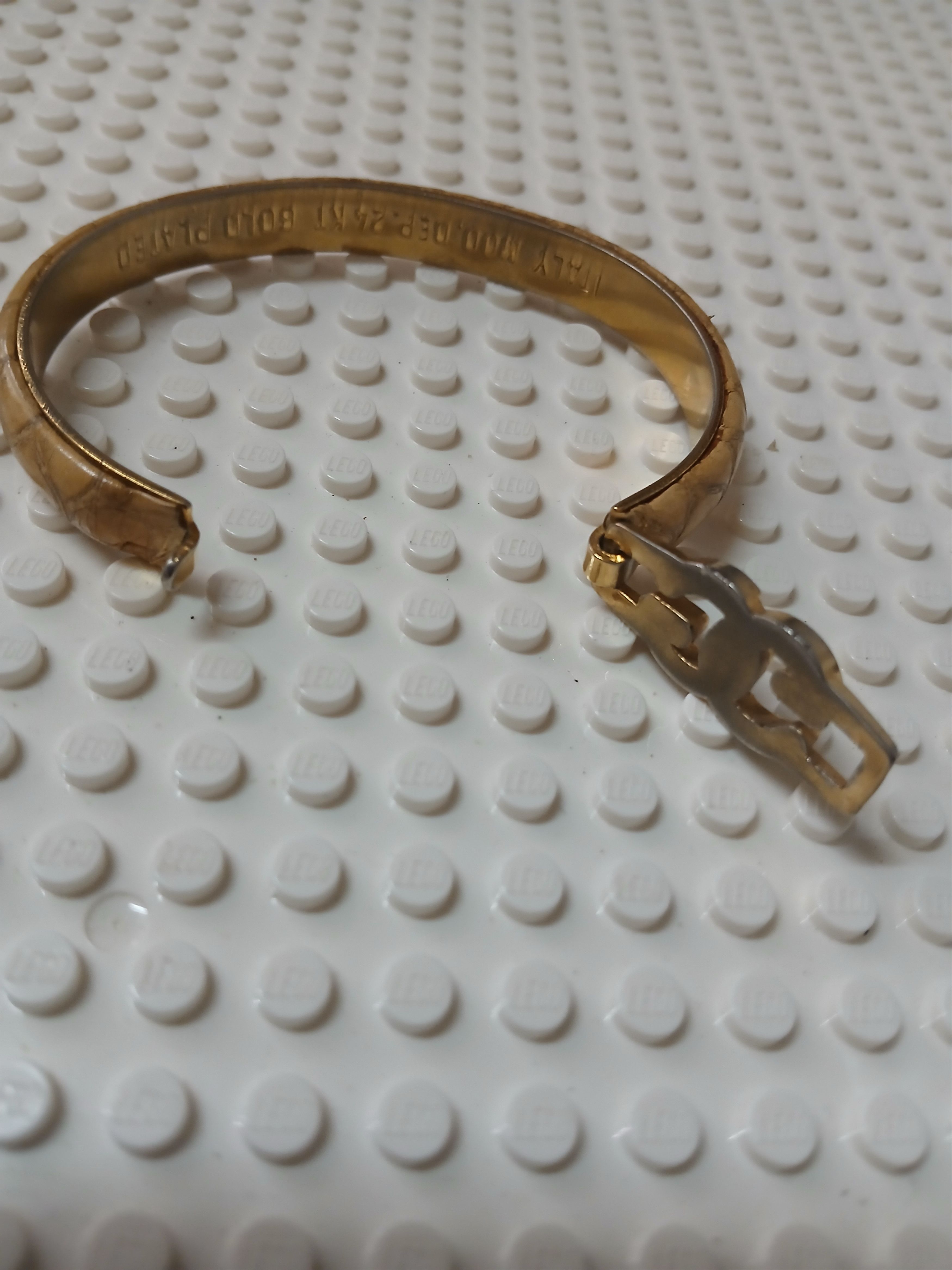 Gucci × Vintage Gucci Snakeskin 24k gold plated bracelet Size ONE SIZE - 4 Thumbnail