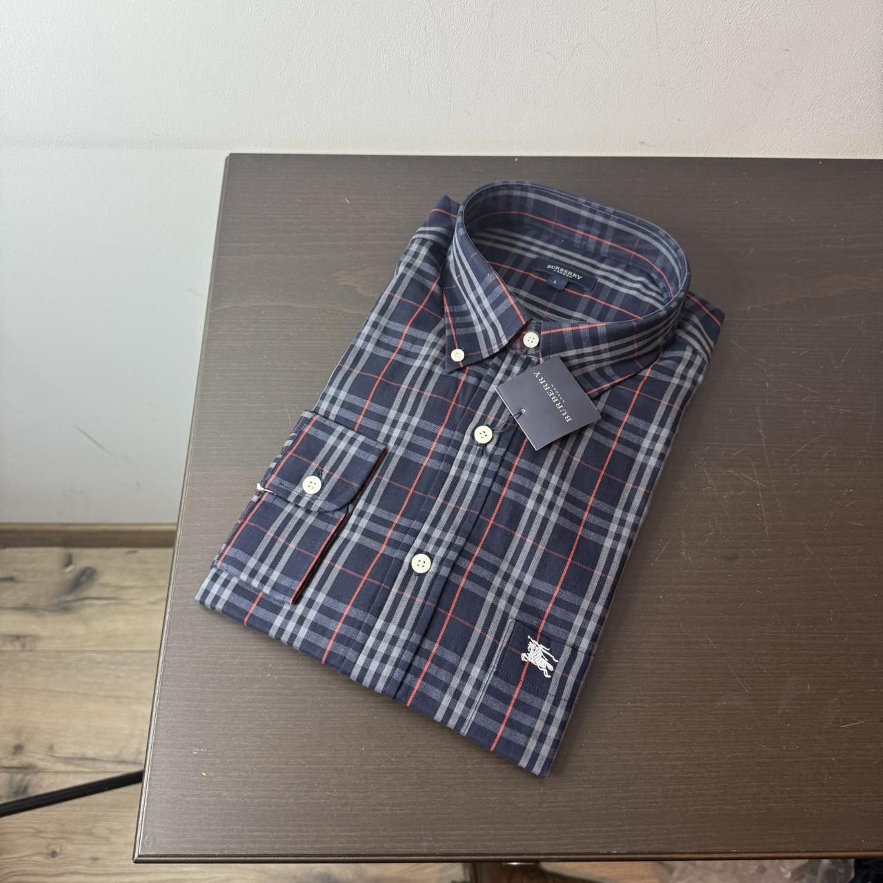 Burberry Burberry Nova Check Shirt Navy Blue Longsleeve Size US L / EU 52-54 / 3 - 1 Thumbnail