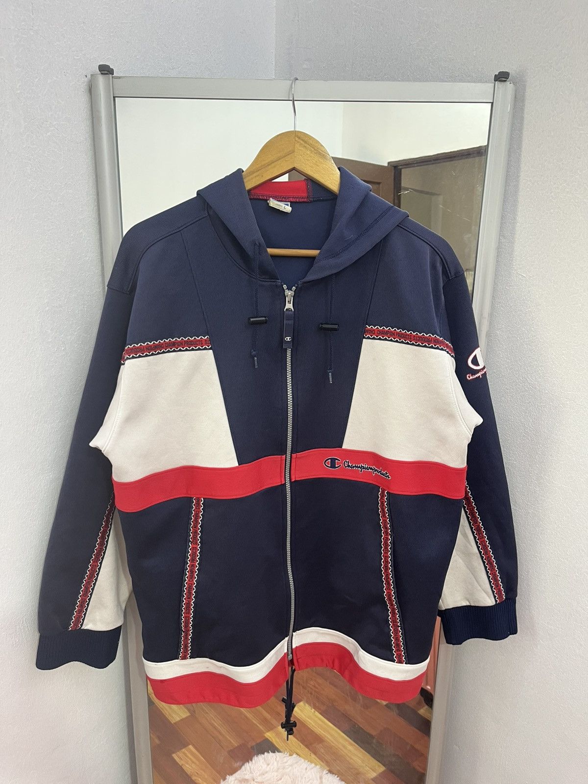 Champion Vintage Champion Tape Hoodie 90s Hip Hop Style Size US L / EU 52-54 / 3 - 1 Thumbnail