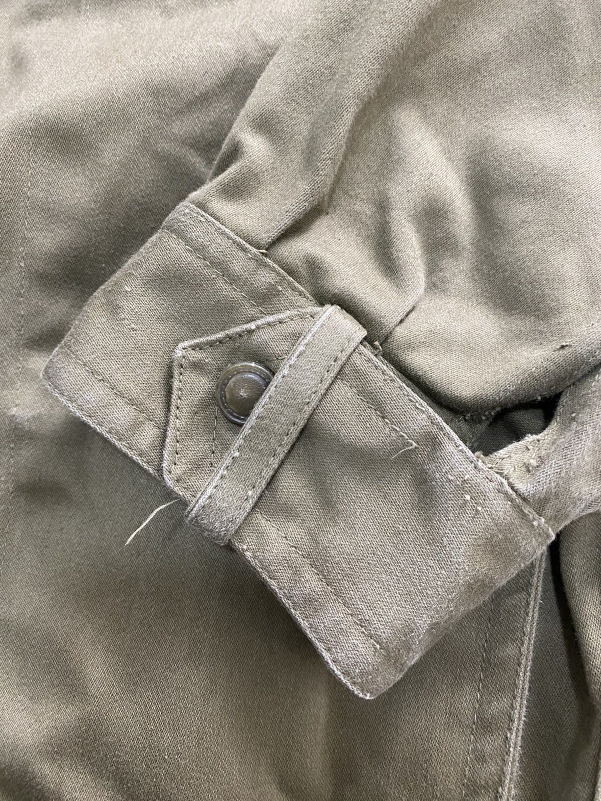 Vintage Vintage 1977 Spanish Army military Trench Coat Olive green Size US L / EU 52-54 / 3 - 8 Thumbnail