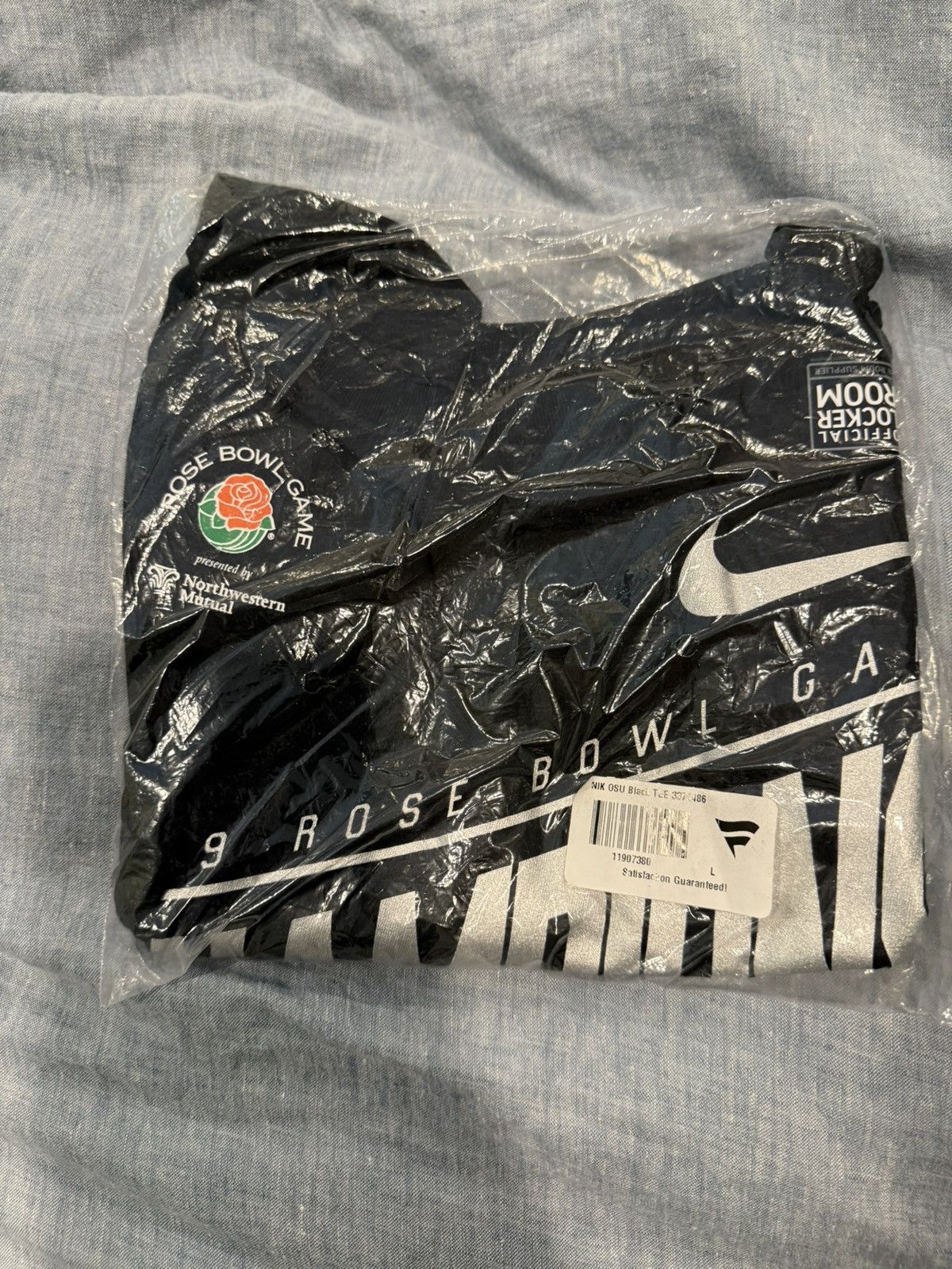 Nike Nike Ohio State Rose 2019 Bowl Champions t-shirt size Large Size US L / EU 52-54 / 3 - 2 Thumbnail