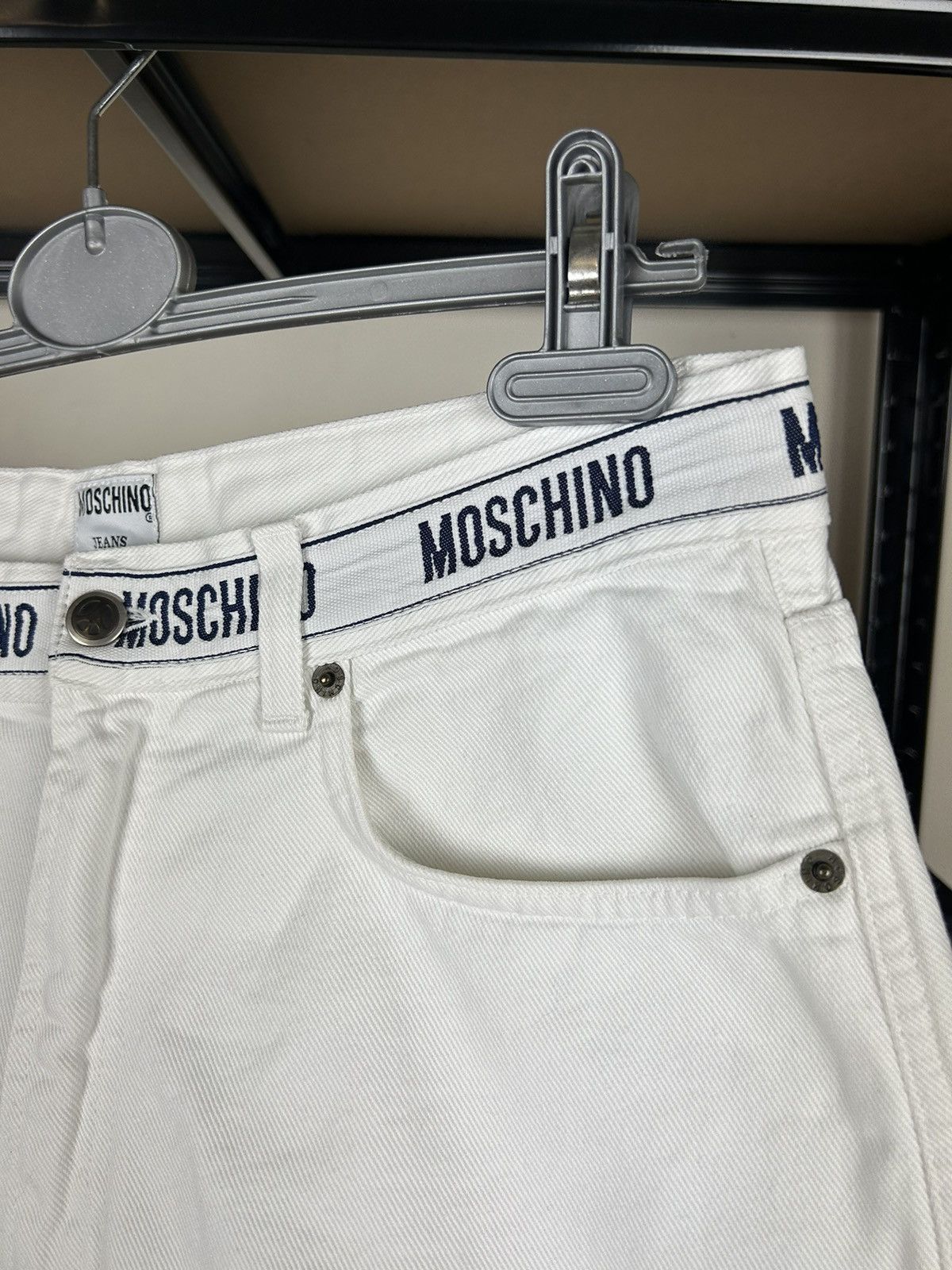 Designer × Moschino Moschino Italy 'Love and Peace' denim short pants Size US 32 / EU 48 - 6 Thumbnail