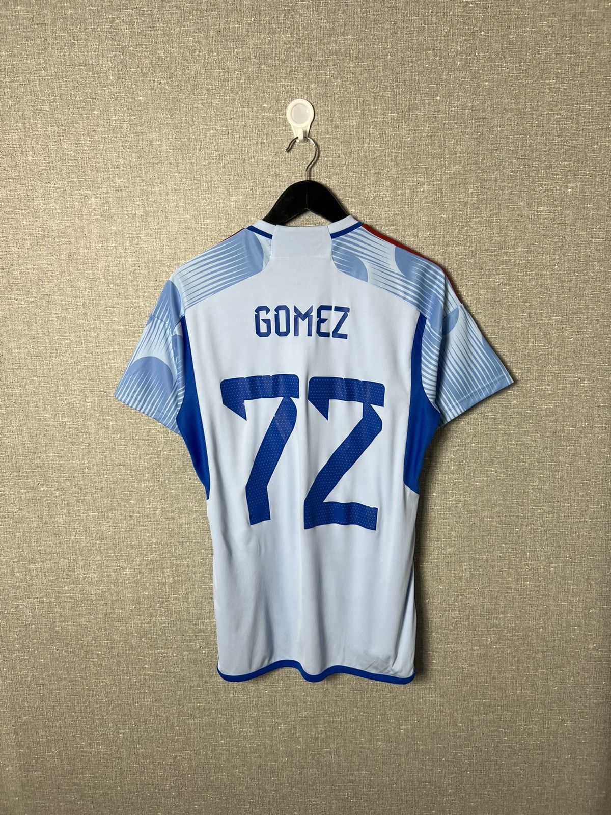 Adidas 2022 - 2023 Adidas Spain Team Gomez Away World Cup Jersey Size US M / EU 48-50 / 2 - 7 Thumbnail