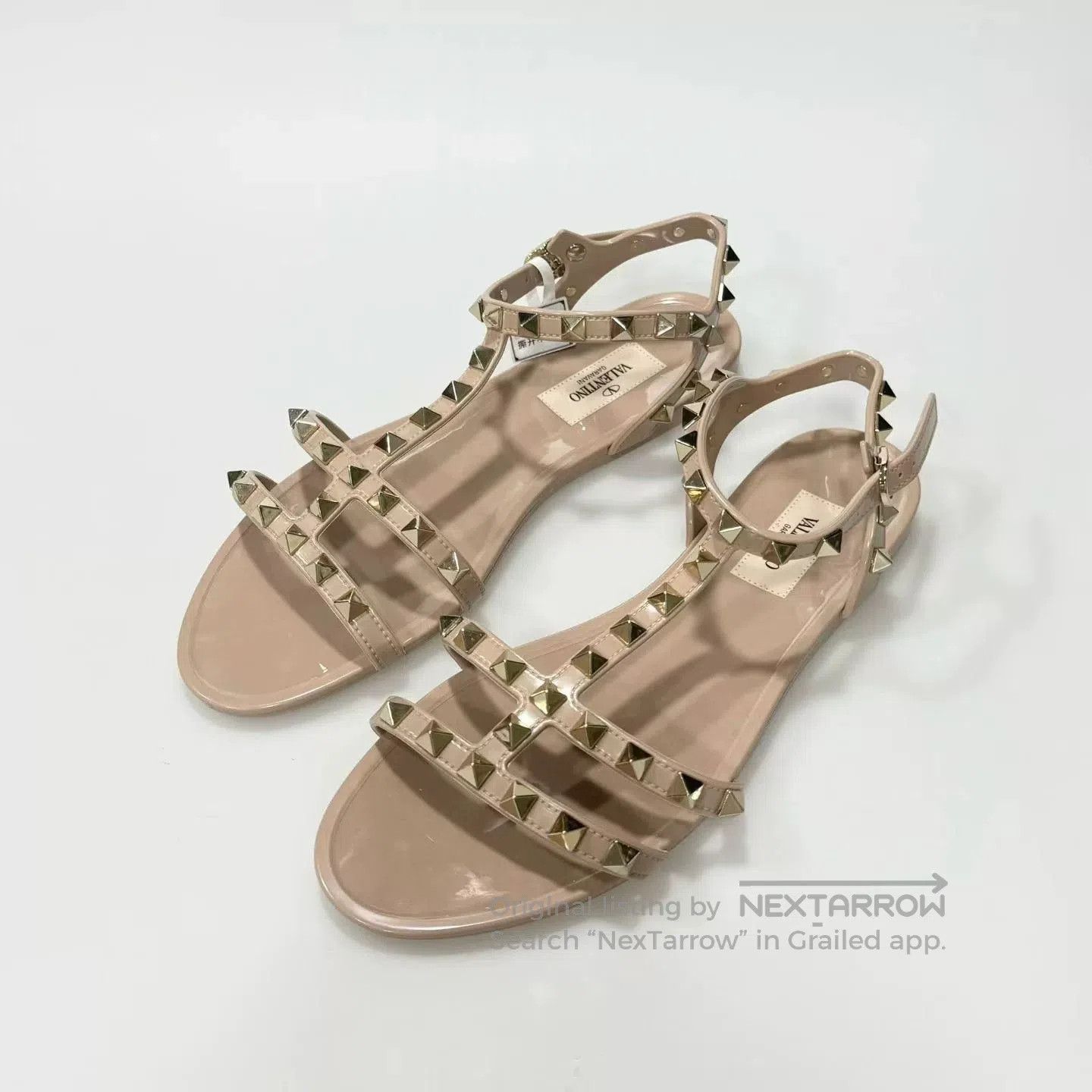 Valentino Valentino Rockstud Flat Sandals. Size US 6 / IT 36 - 1 Thumbnail
