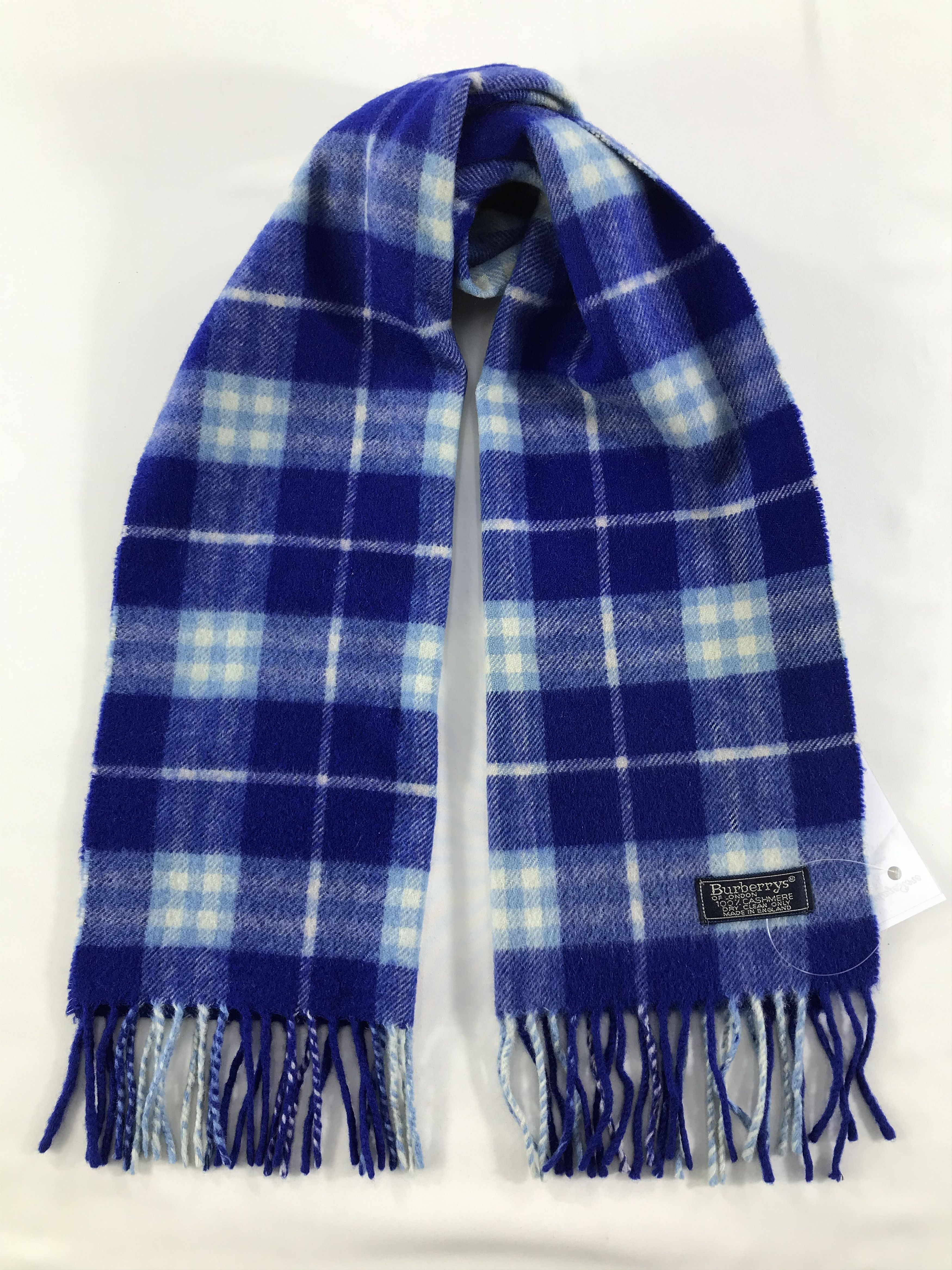 Burberry Vintage Burberry Scarf/Muffler/Neckwear MF1174 Size ONE SIZE - 1 Thumbnail