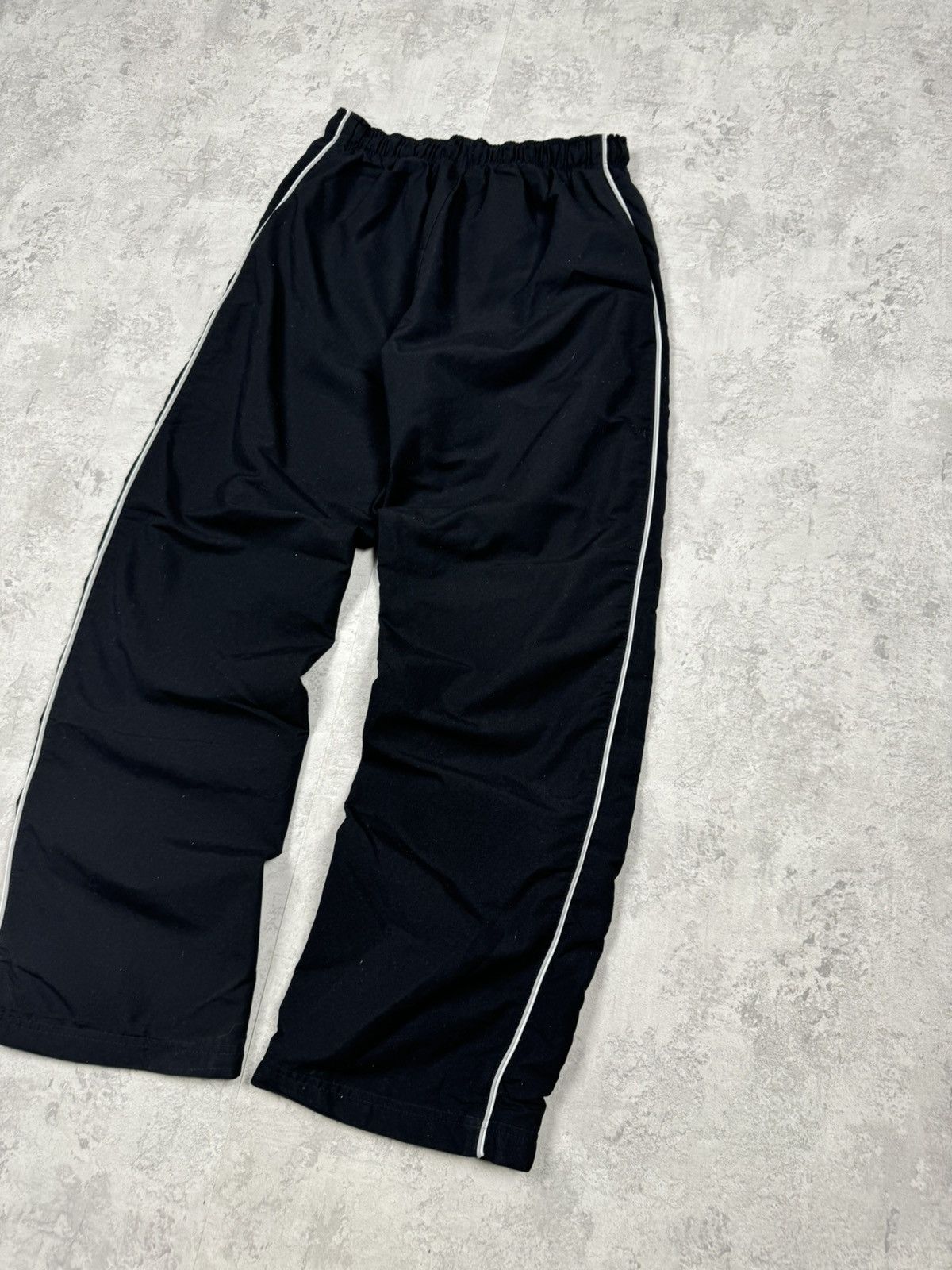 Nike Vintage Nike Y2K Streetwear Sportswear Track Pants Size M Size 28" / US 6 / IT 42 - 10 Thumbnail