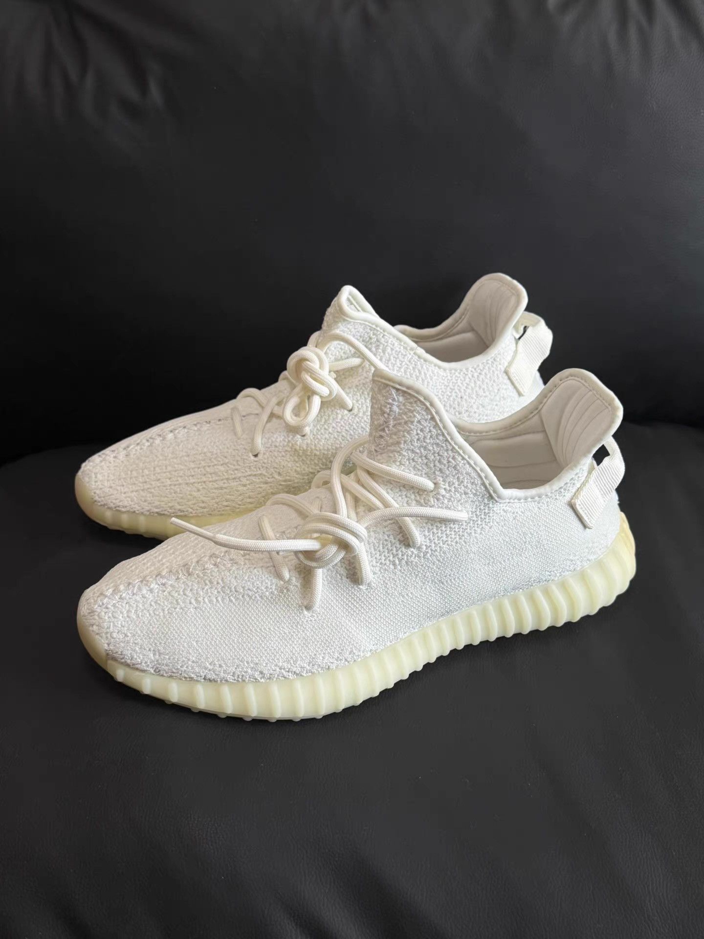 Yeezy Yeezy 350 V2 Cream White Ｑ20 Size US 11 / EU 44 - 1 Thumbnail