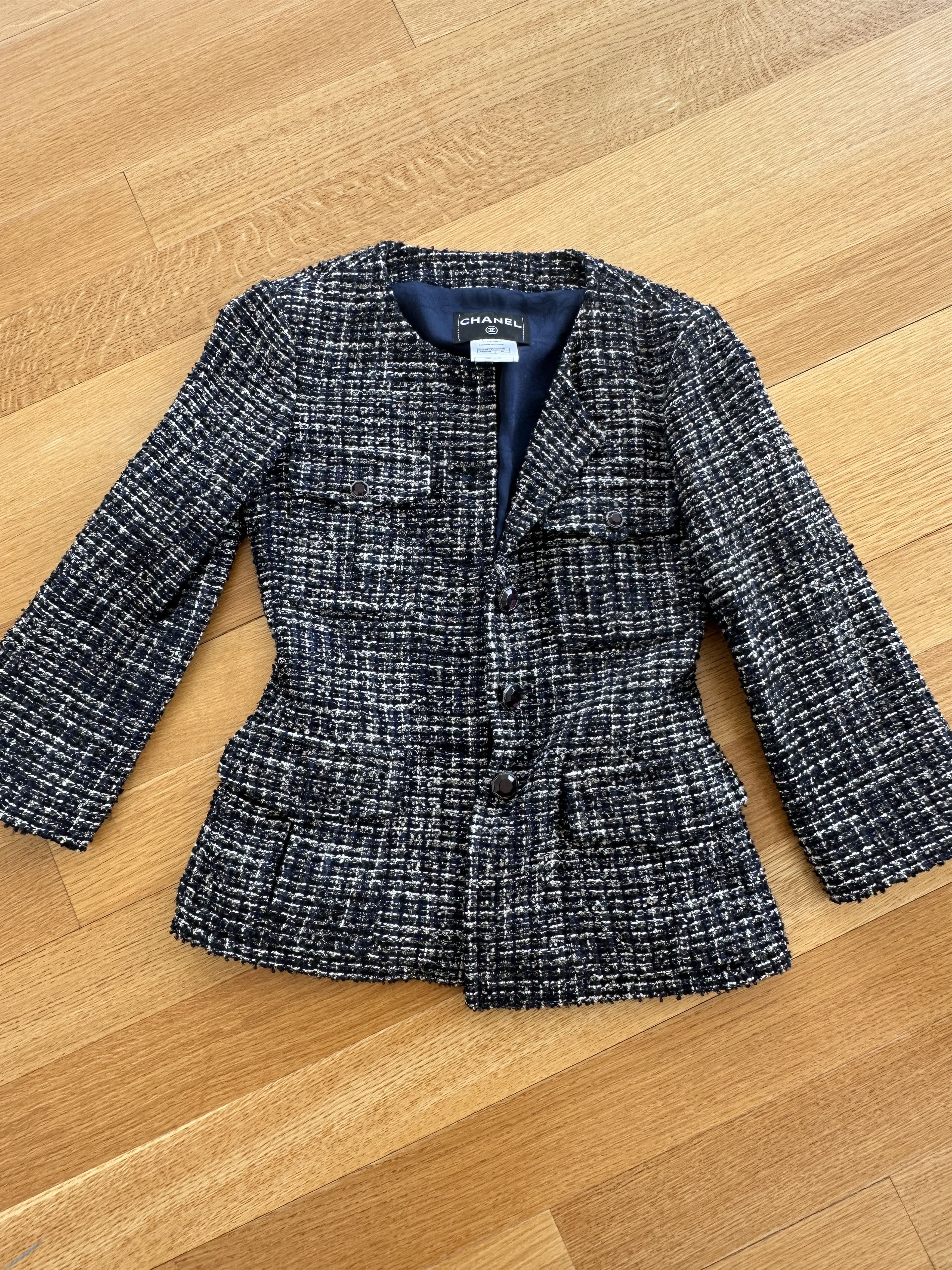 Chanel Chanel Navy, Black & White Tweed CC Button Jacket Size XS / US 0-2 / IT 36-38 - 1 Thumbnail