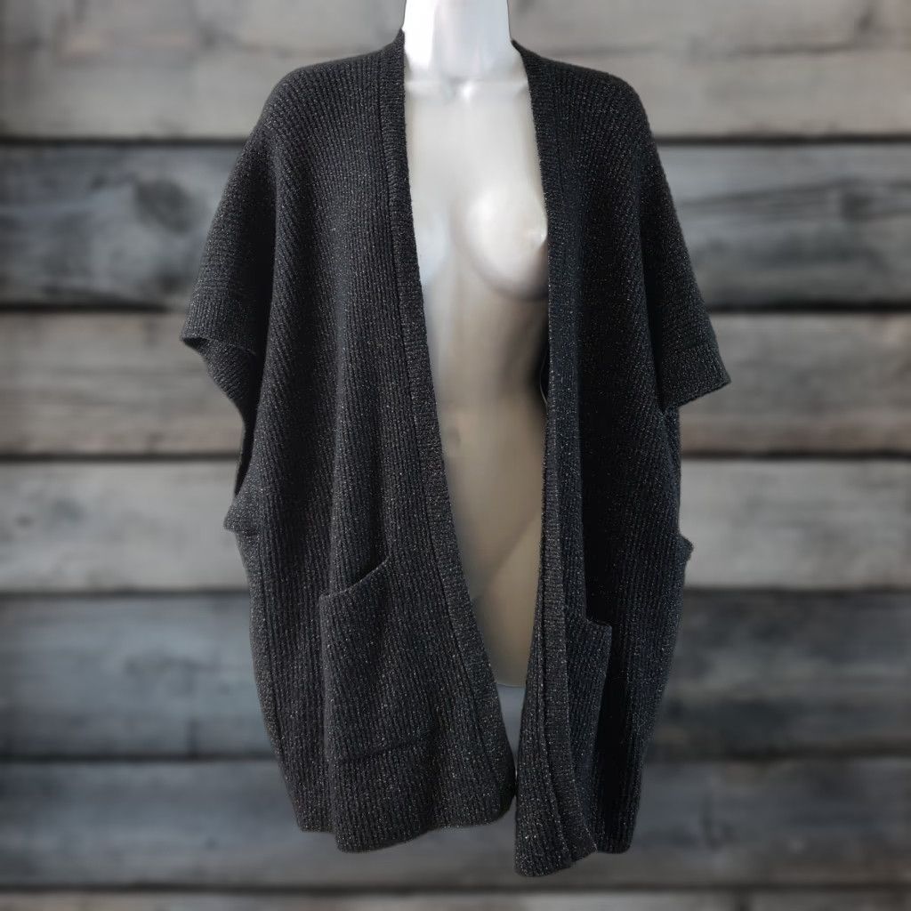 Vintage Cabi 4064 Womens Luxury Poncho Sweater Sz XS/S Black Silver Pockets Cardigan Holiday Womens XS Pockets Size XS / US 0-2 / IT 36-38 - 1 Thumbnail
