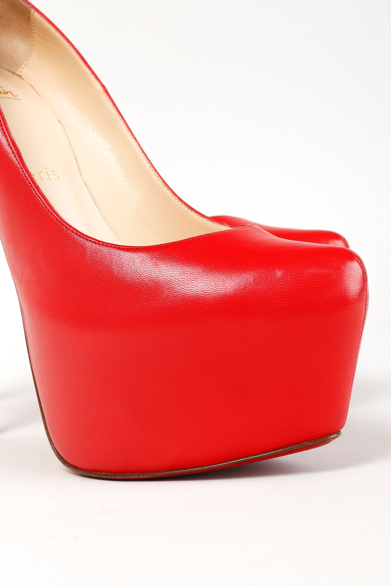 Christian Louboutin Christian Louboutin Daffodile 160 Kid-Leather Platform Pumps Size US 8.5 / IT 38.5 - 7 Thumbnail