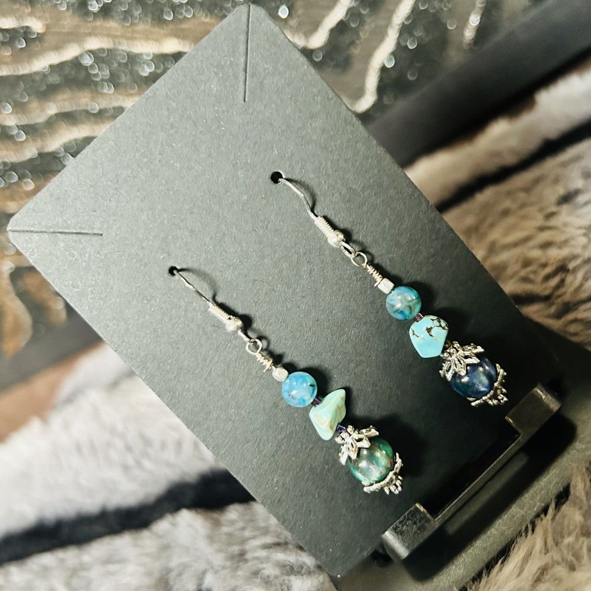 Handmade Handcrafted cat eye glass bead dragon vein agate earrings Size ONE SIZE - 1 Thumbnail