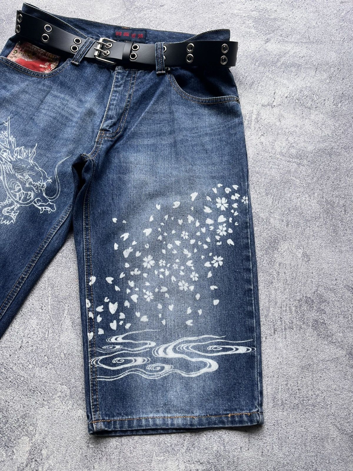 Karakuri Tamashii Karakuri Tamashi Inspired Dragon Printed Denim Pants Size US 31 - 3 Thumbnail