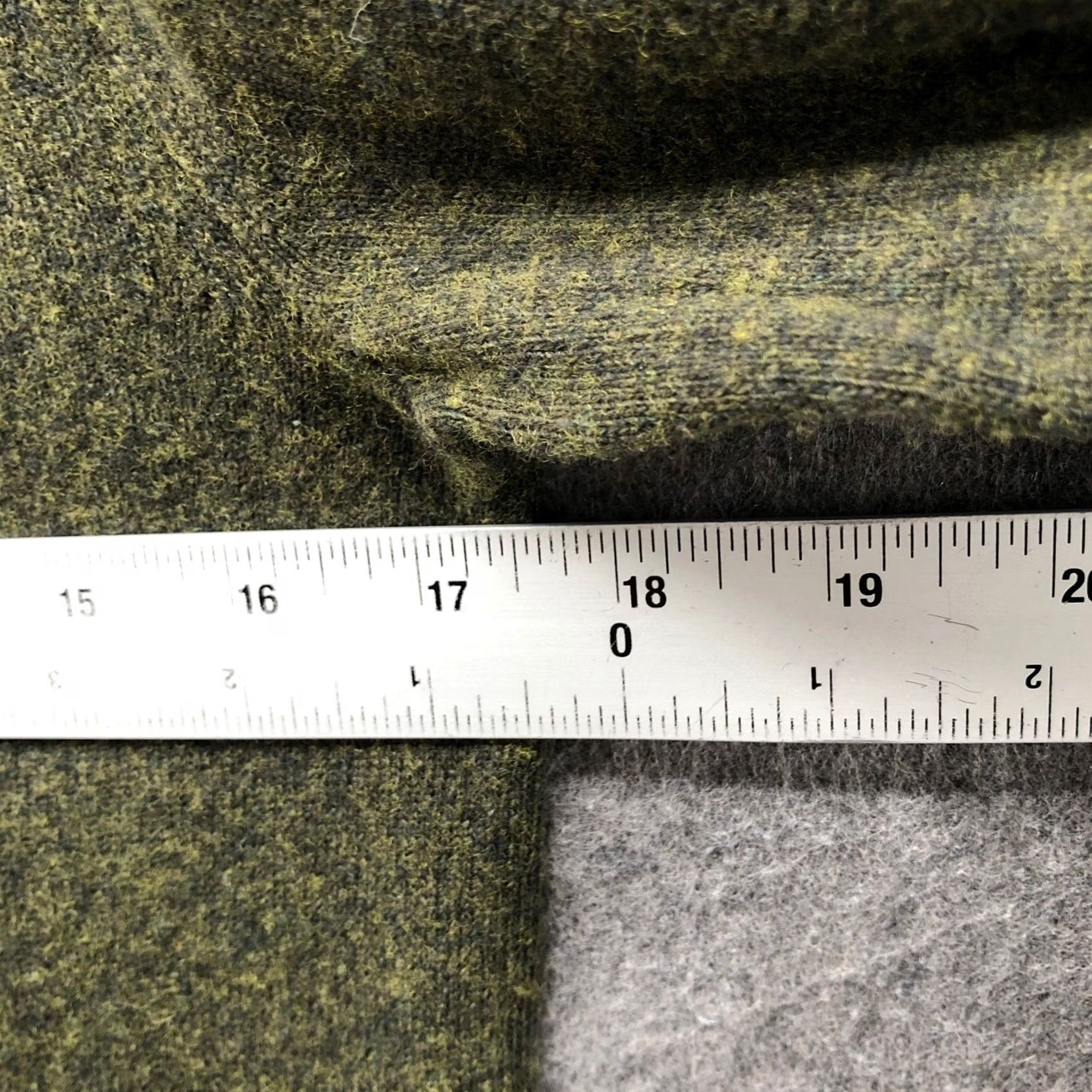 J.Crew J.Crew Teddie Sweater Womens S Olive Green Merino Wool Blend Crewneck Pullover Knit Long Sleeve Classic Casual Workwear Fall Winter Season Womens Size S / US 4 / IT 40 - 7 Thumbnail
