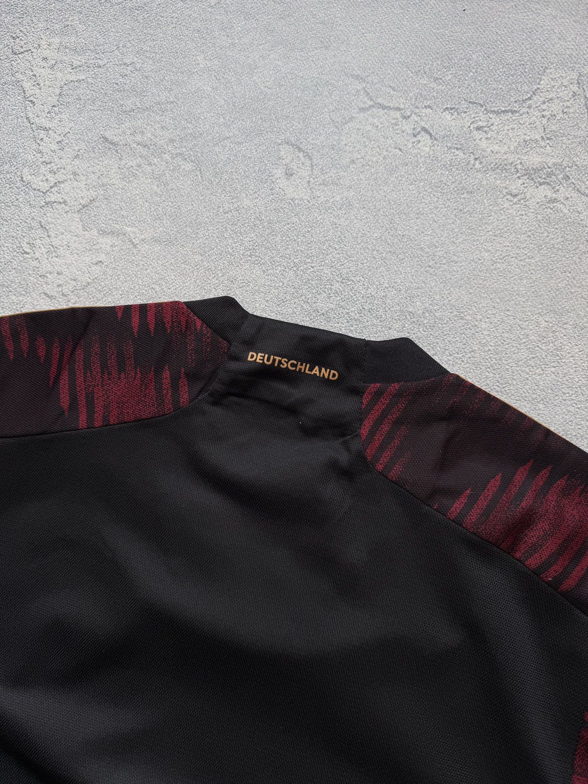 Adidas Vintage Adidas Germany Soccer Jersey Tee World Cup Y2K Size US L / EU 52-54 / 3 - 8 Thumbnail