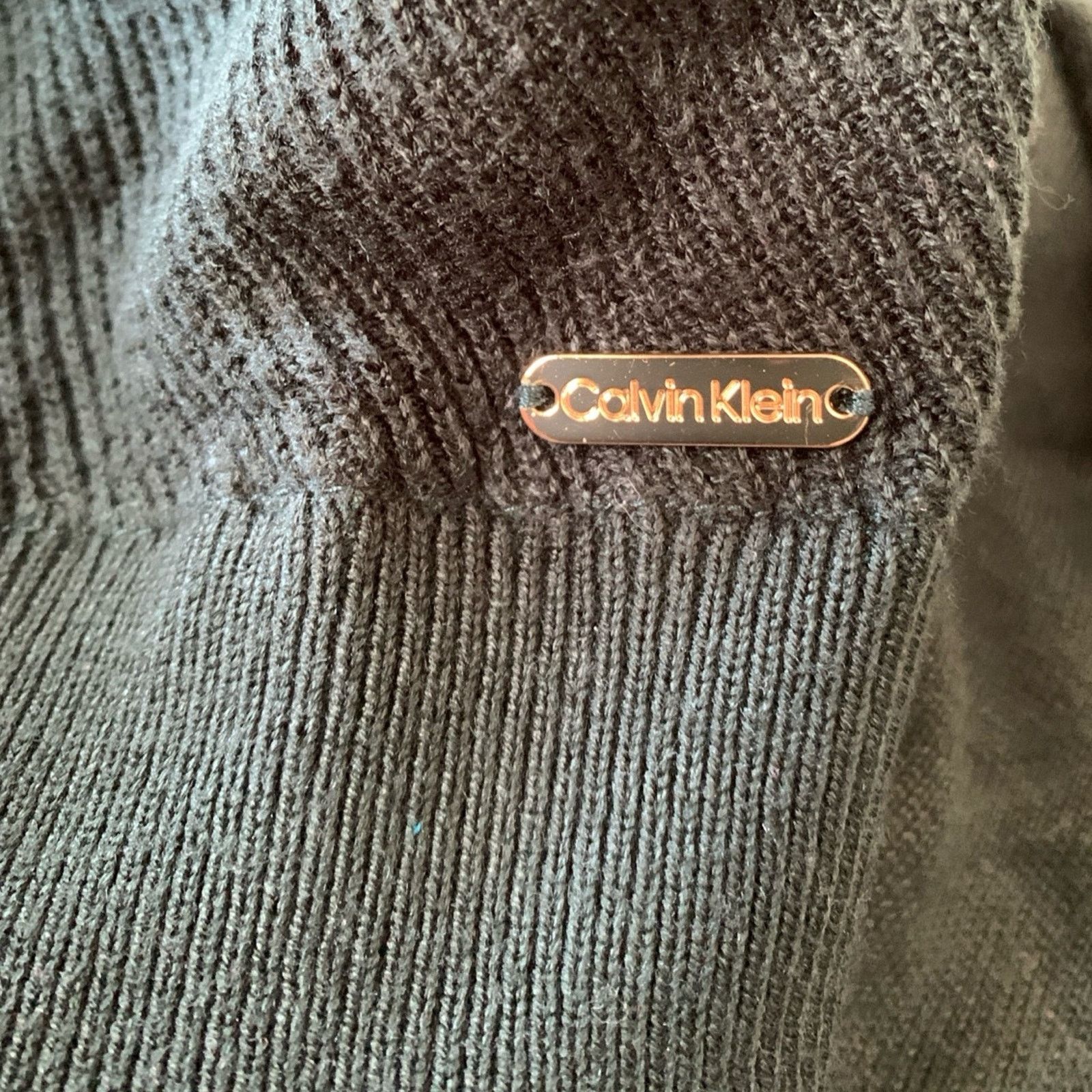 Calvin Klein Calvin Klein Women’s Size Medium Sweater knit Layered FLAW Size M / US 6-8 / IT 42-44 - 11 Thumbnail