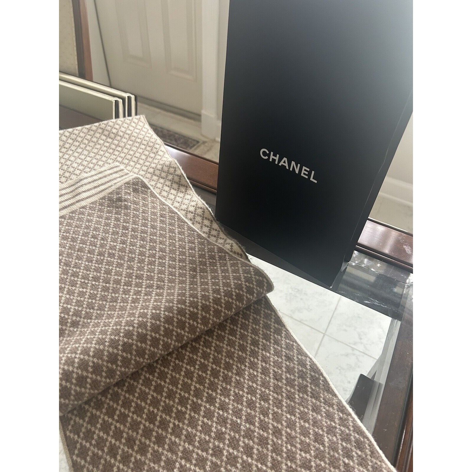 Chanel CHANEL Milk tea Beige CC Logo Cashmere Scarf Wrap Stole Size ONE SIZE - 6 Thumbnail
