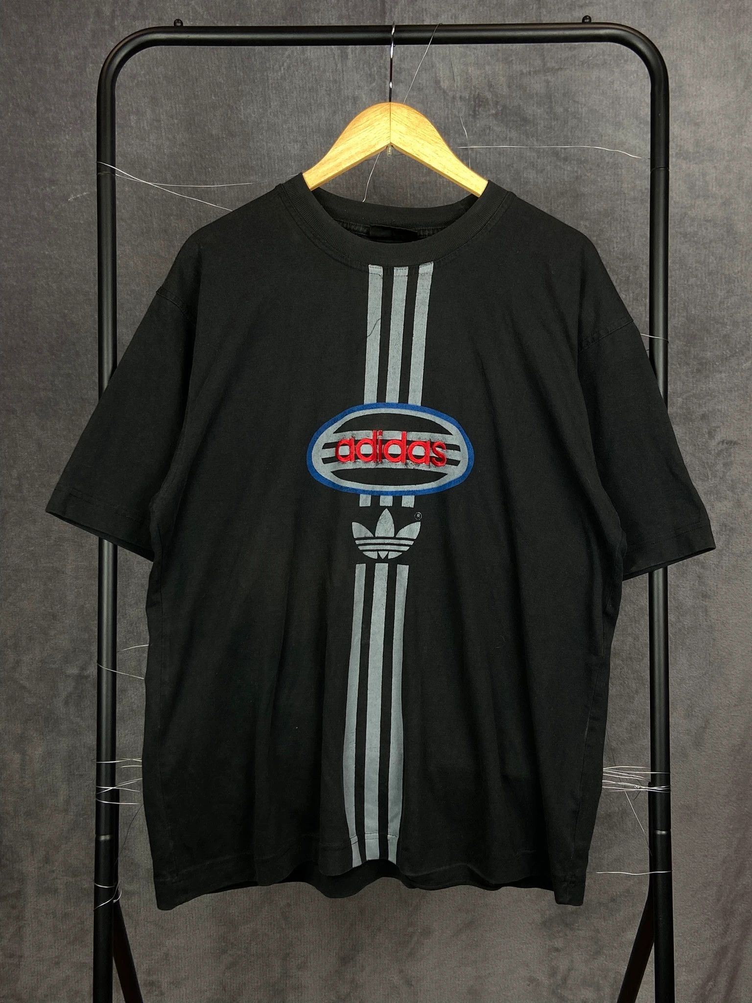 Adidas Adidas Black T-Shirt XL Sport Vintage Streetwear Size US XL / EU 56 / 4 - 1 Thumbnail