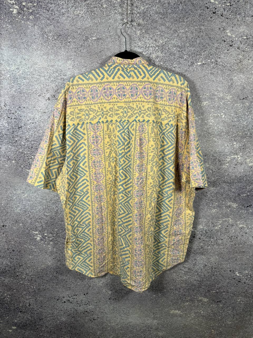 Quiksilver 90's Qiuksilver Vintage AOP Aztec Surf USA Corduroy Shirt Size US XXL / EU 58 / 5 - 11 Thumbnail