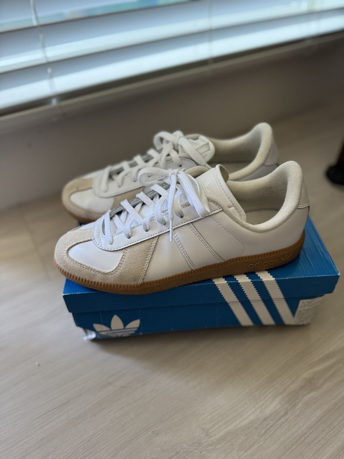 Adidas Adidas BW Army Lux White Gum sneakers Size US 6.5 / EU 39-40 - 4 Thumbnail