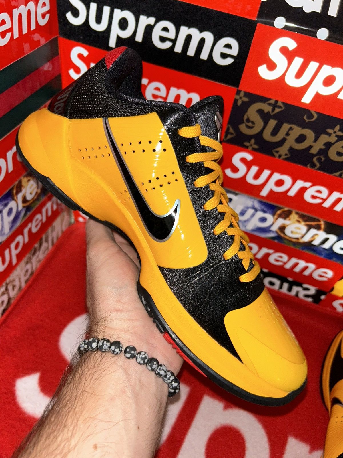 Nike Nike Kobe 5 Protro Bruce Lee CD4991-700 size 7.5 VNDS Size US 7.5 / EU 40-41 - 7 Thumbnail