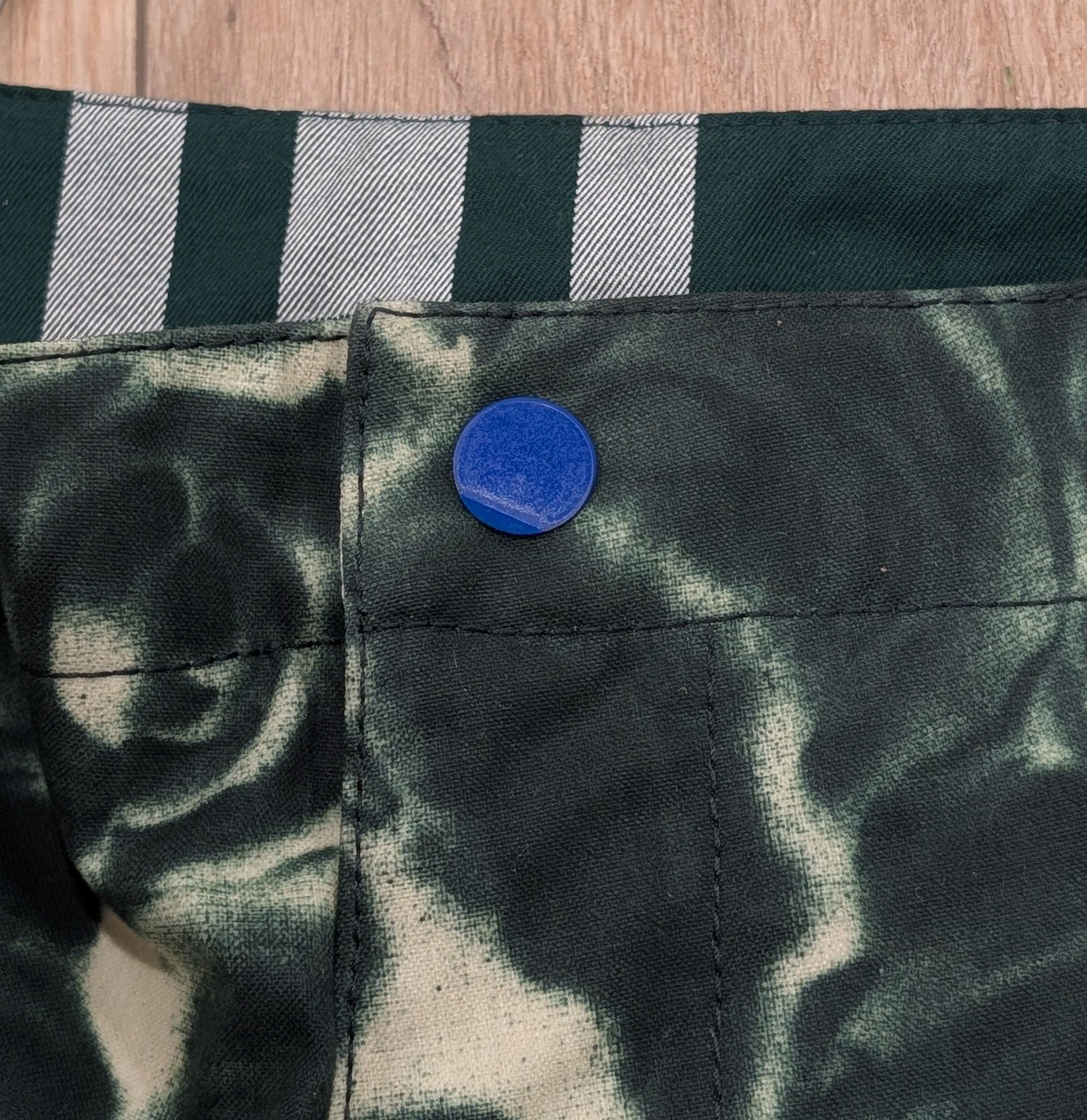Burberry Burberry Rose Waxed Cotton Trousers Pants Ivy Green XL Size US 36 / EU 52 - 3 Thumbnail