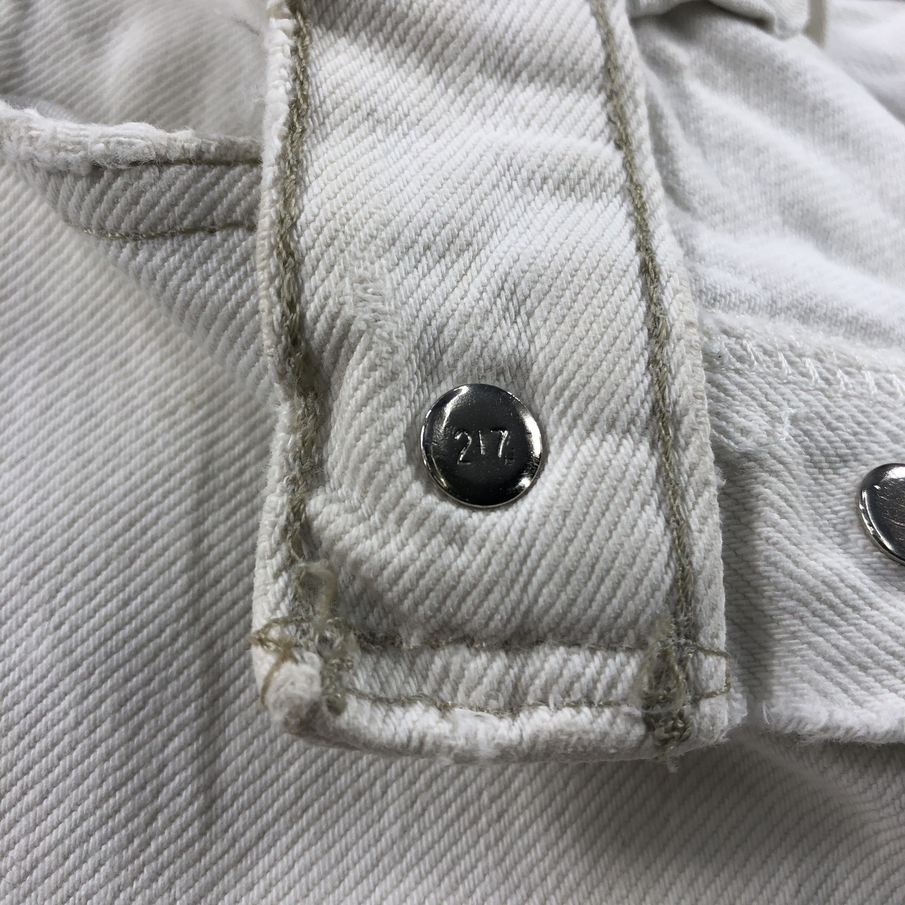 Levi's × Vintage Vintage 90s Light Wash Levis 501 Jeans-JM2543 Size US 29 - 11 Thumbnail