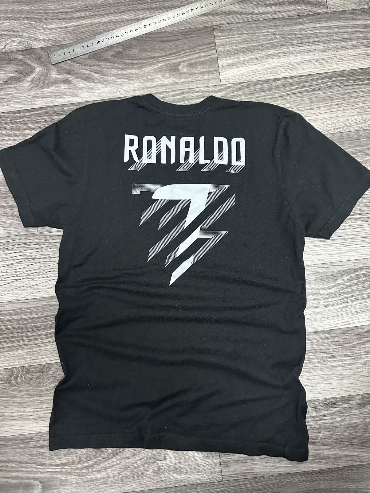 Nike Nike Vintage Cristiano Ronaldo CR7 T shirt hype y2k blockcor Size US S / EU 44-46 / 1 - 1 Thumbnail