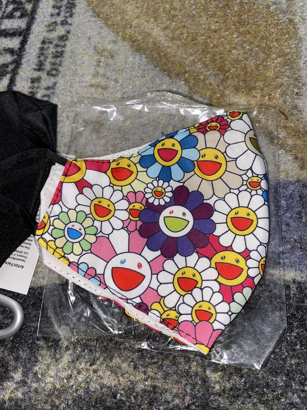 MoMA × Takashi Murakami Tukashi Murakami Flower Face Mask w/ MOMA Bag Size ONE SIZE - 3 Thumbnail