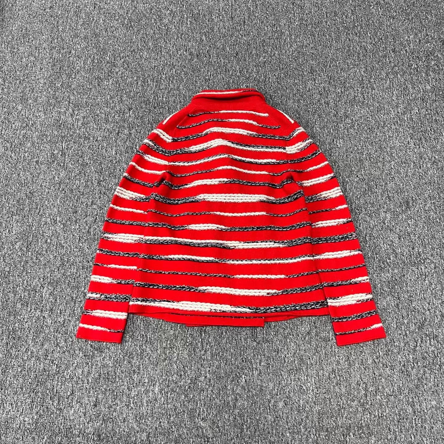 Chanel Chanel Women's Roof Runway Knit Jacket Red w/ B&W Stripes Size XS / US 0-2 / IT 36-38 - 2 Thumbnail