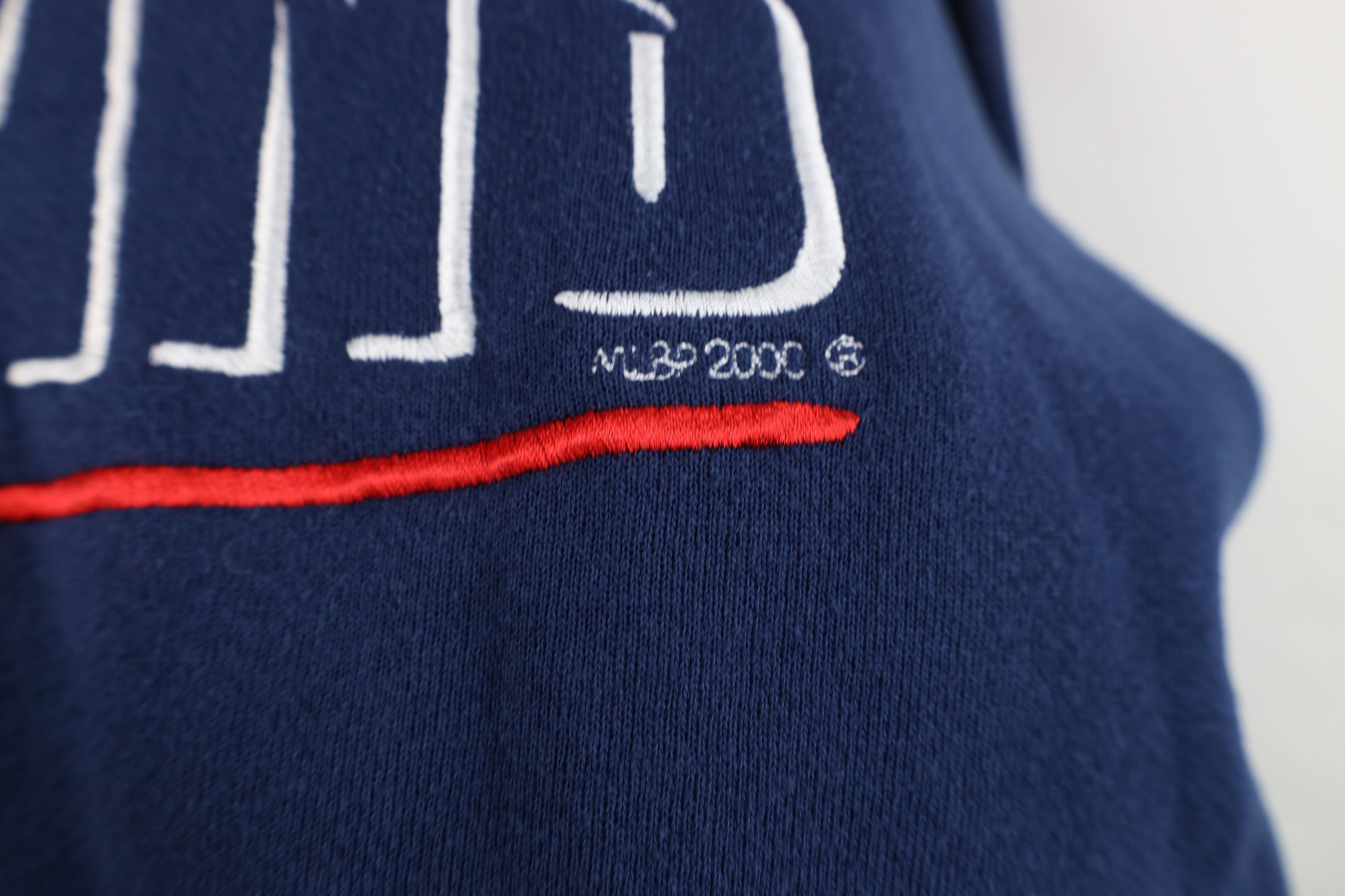 Vintage Vintage Y2K 2000 Wahoo Cleveland Indians Baseball Sweatshirt Size US L / EU 52-54 / 3 - 6 Thumbnail