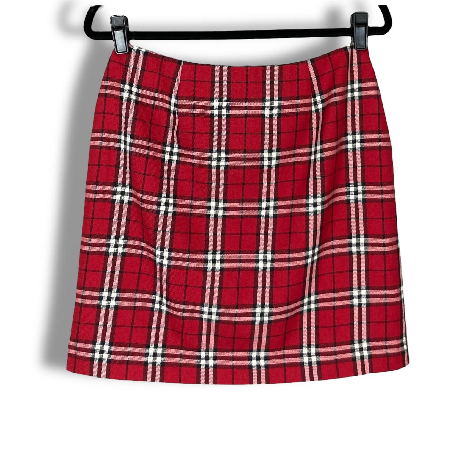 Designer Chic Red Plaid Mini Skirt Size 28" / US 6 / IT 42 - 1 Thumbnail