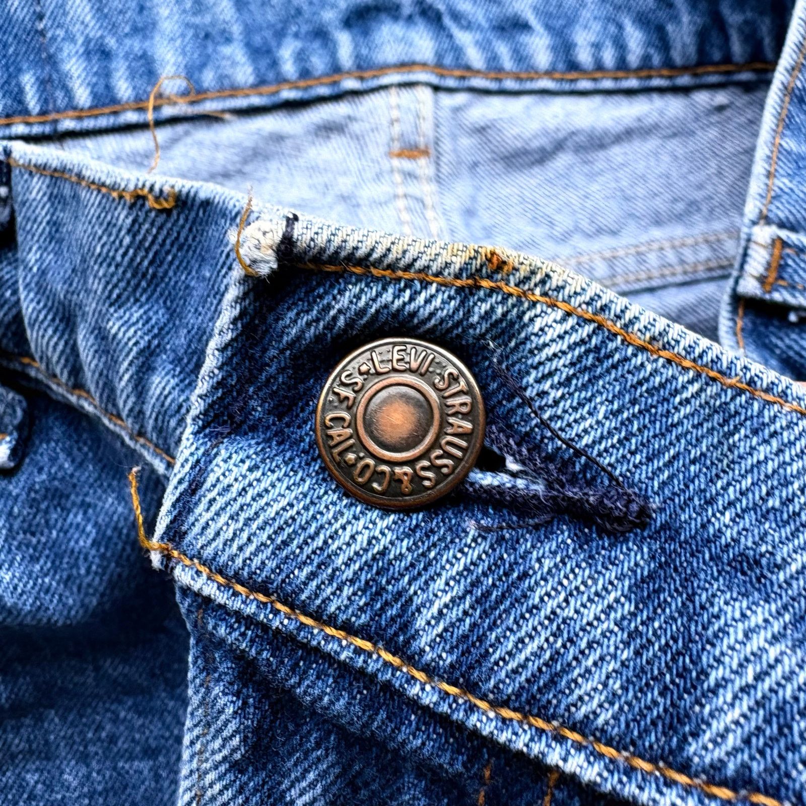 Levi's × Vintage Beautiful Vintage Levis Blue Jeans Size US 36 / EU 52 - 5 Thumbnail