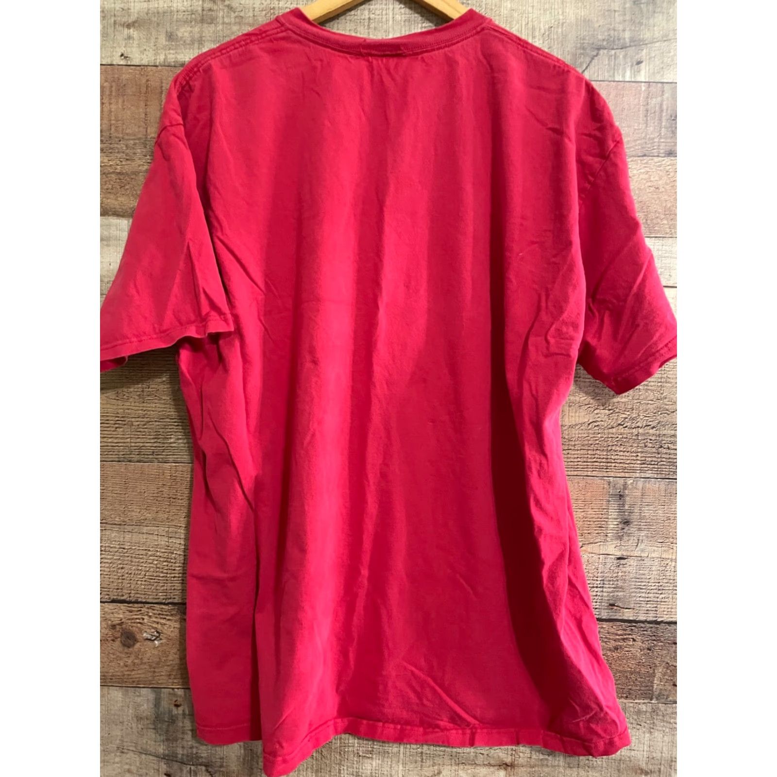 Nike VINTAGE Nike center swoosh shirt Mens T-Shirt 2XL Red Flames Nike silver tag Size US XXL / EU 58 / 5 - 4 Thumbnail
