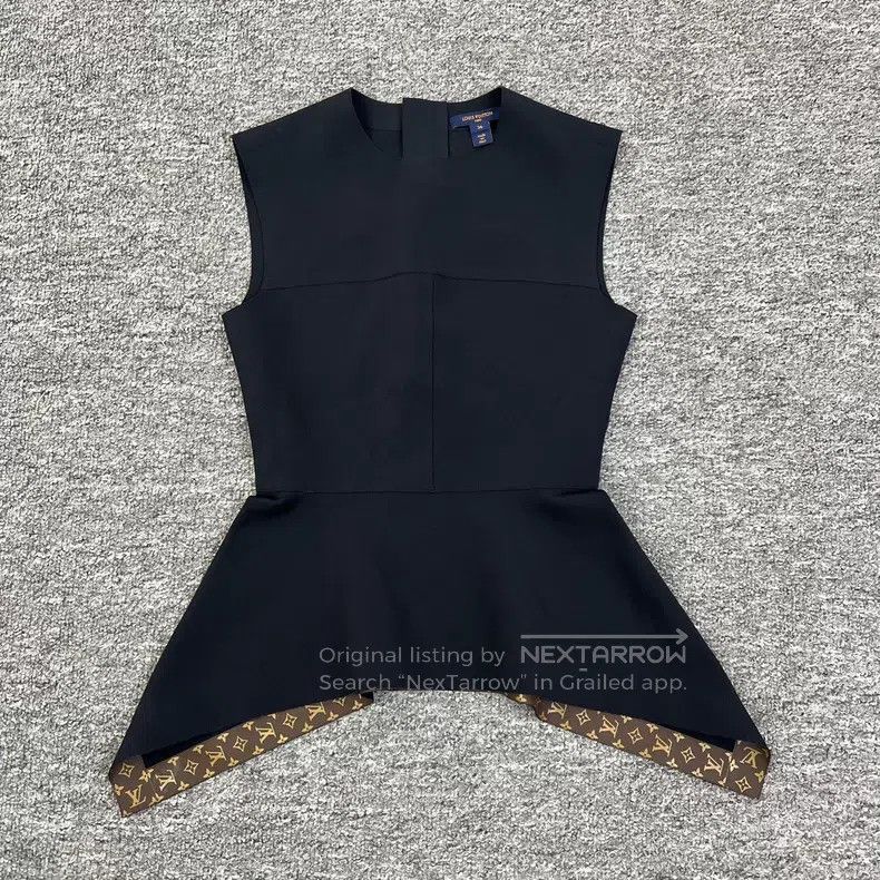 Louis Vuitton Louis Vuitton Old Flower Patchwork Black Ruffle vest Size XS / US 0-2 / IT 36-38 - 1 Thumbnail