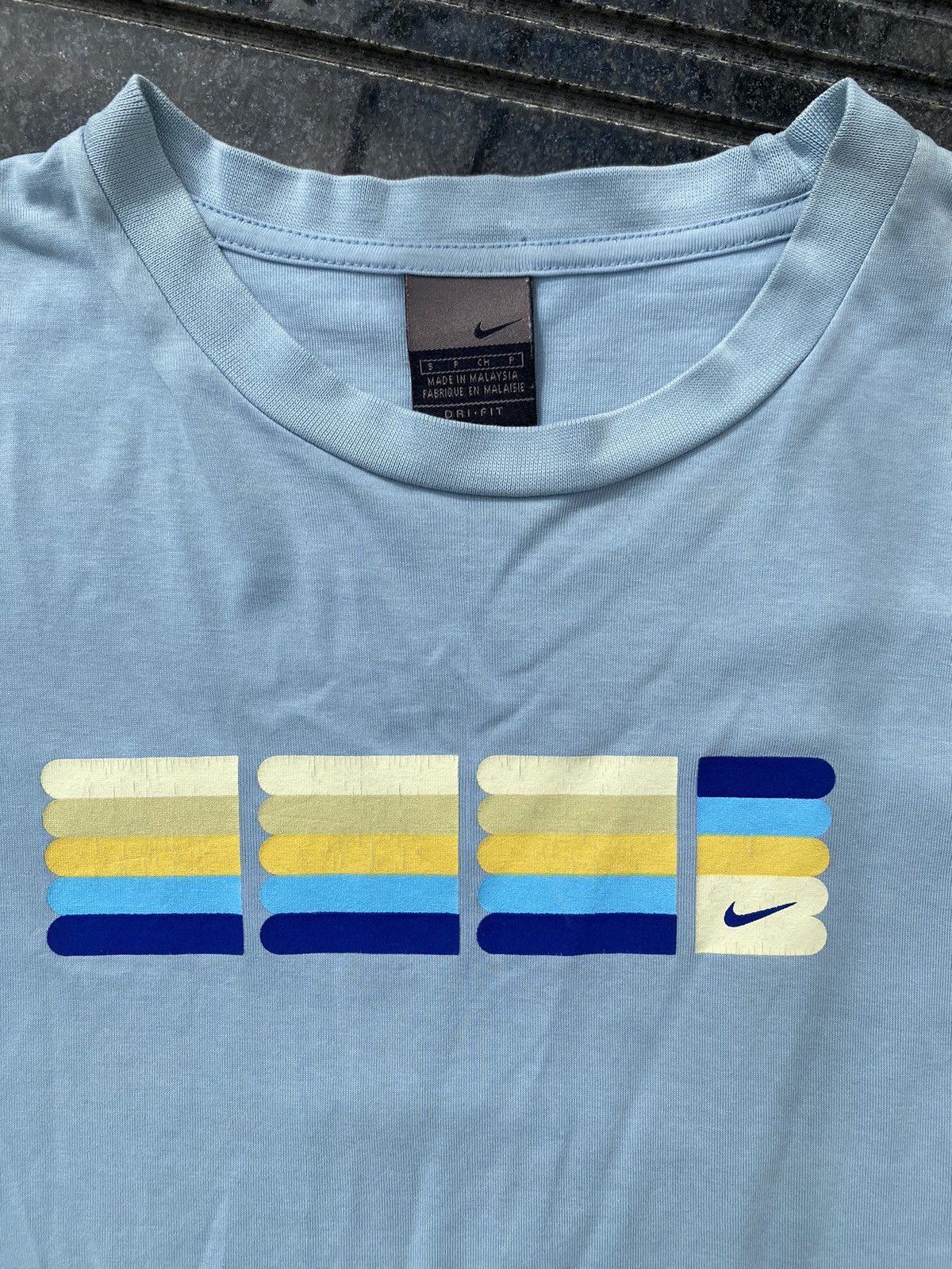Nike × Vintage 90’s NIKE RARE BIG LOGO SWOOSH RETRO Y2K TEE TSHIRT Size US S / EU 44-46 / 1 - 4 Thumbnail