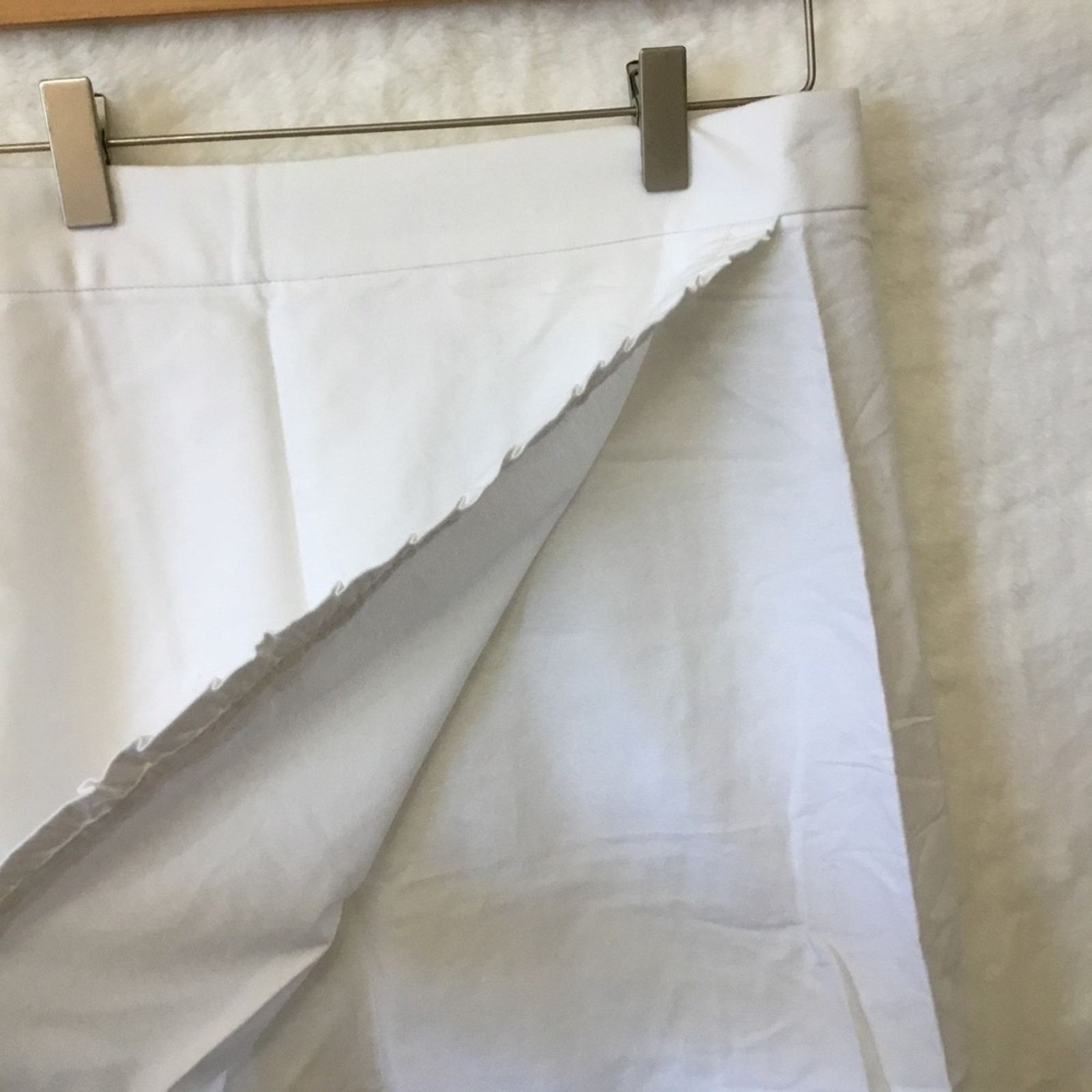 J.Crew J, Crew White Wrap Ruffle Tulip Skirt Size 27" / US 4 / IT 40 - 7 Thumbnail