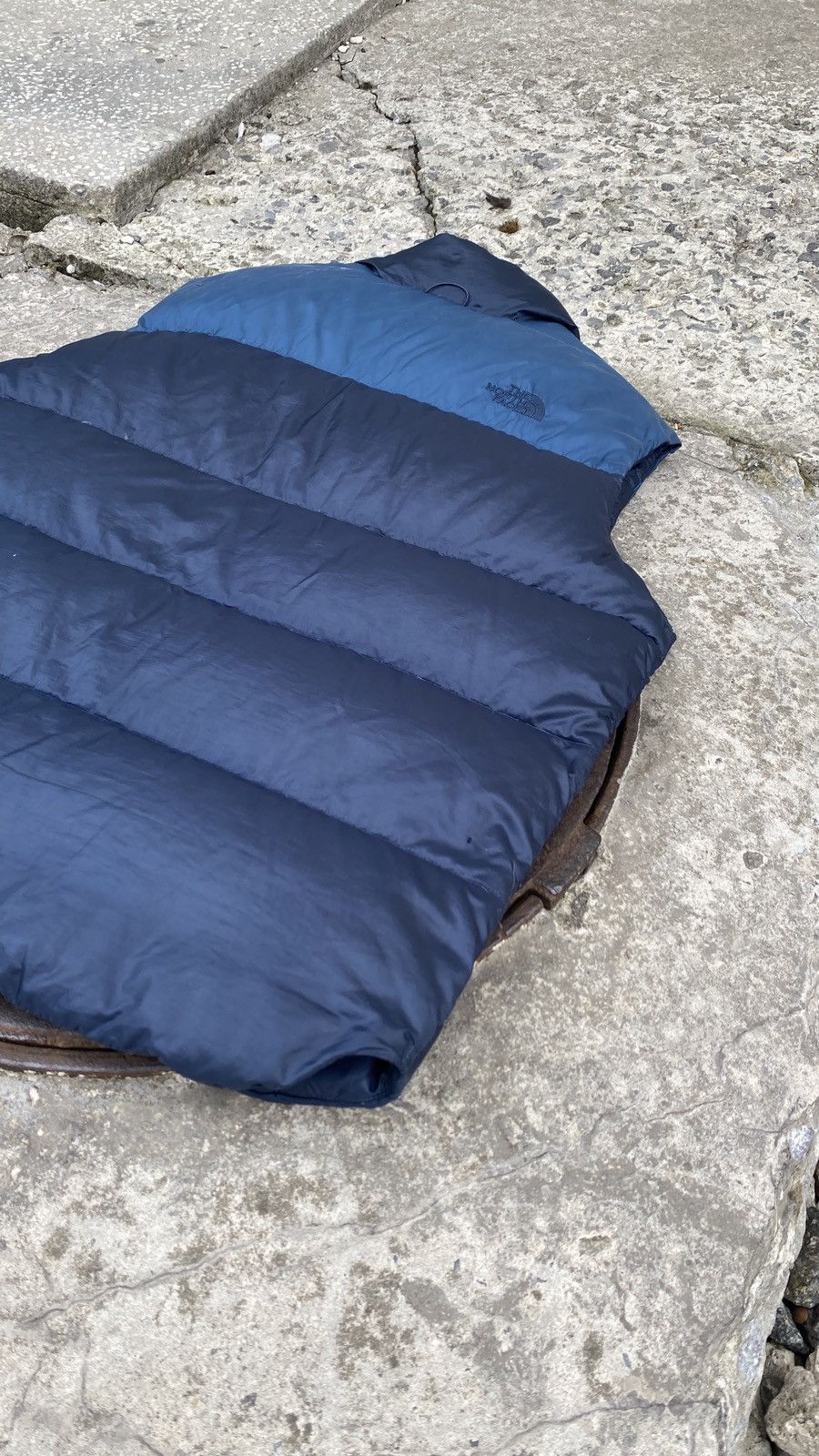 The North Face × Vintage Vintage The North Face Retro Nuptse Puffer Vest Distressed Size US L / EU 52-54 / 3 - 9 Thumbnail