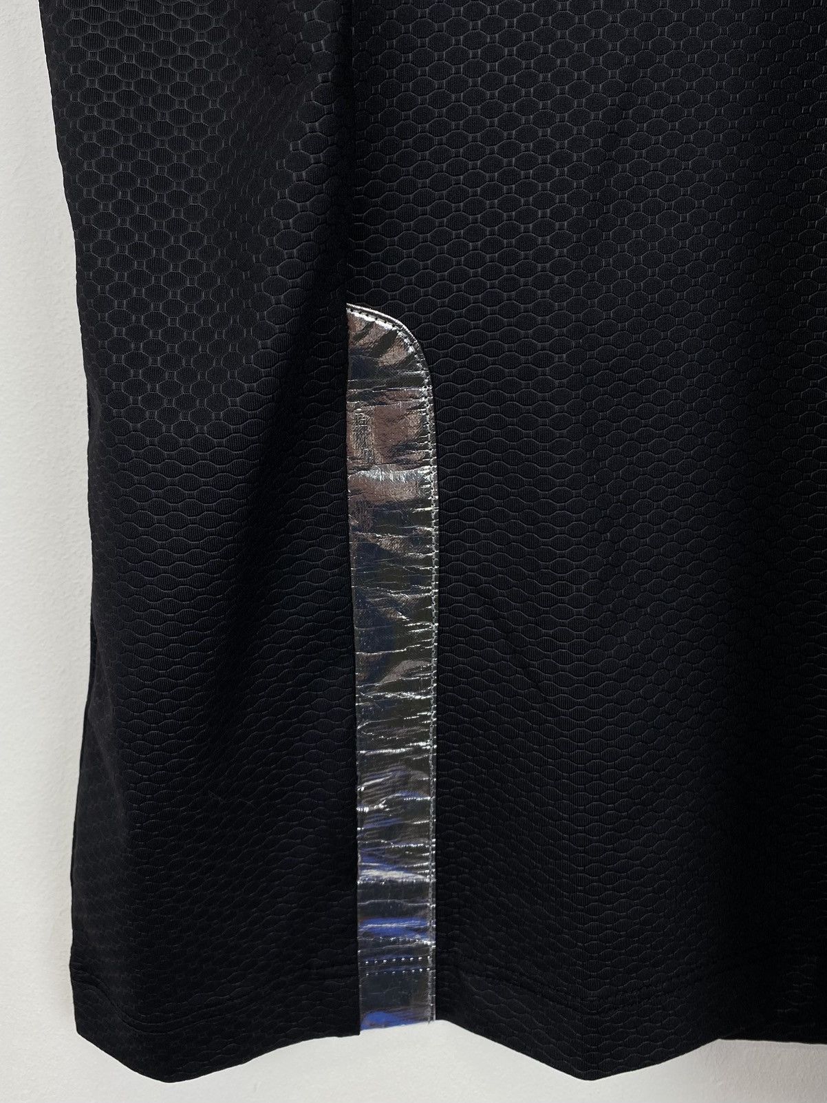 Formula 1 Mercedes-Benz Vodafone Formula One F1 Racing Jersey T-Shirt Size US XL / EU 56 / 4 - 11 Thumbnail