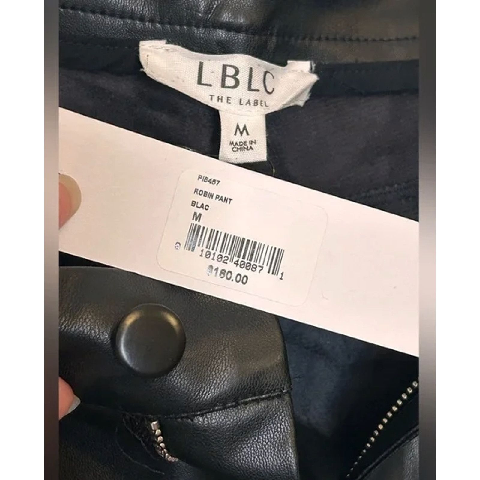 REVOLVE LBLC THE LABEL Robin Vegan Leather Pant in Black Sz Medium Size 30" / US 8 / IT 44 - 4 Thumbnail