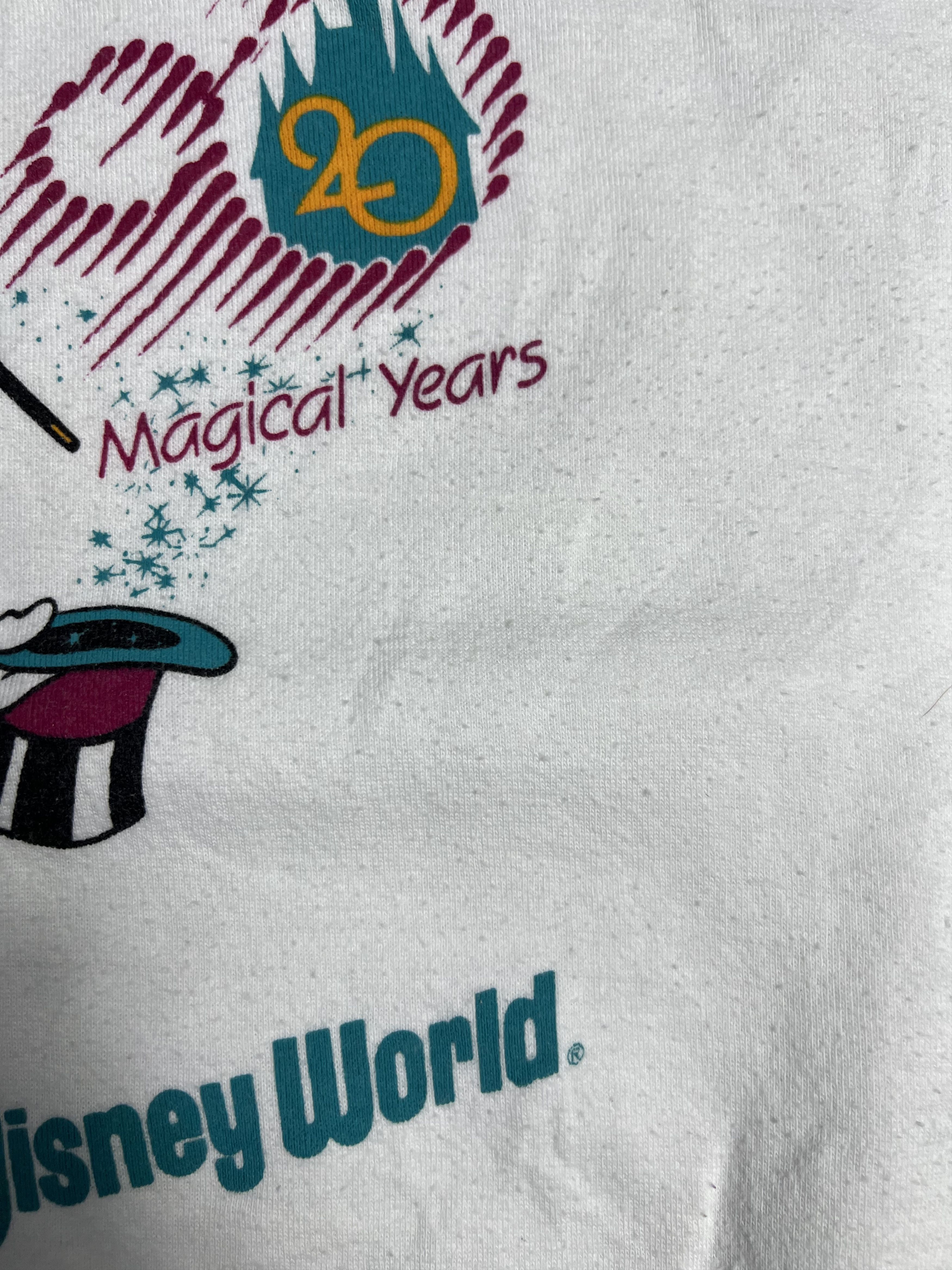 Disney Vintage 90s Walt Disney World 20 Magical Years (L) GTMD873 Size US L / EU 52-54 / 3 - 5 Thumbnail
