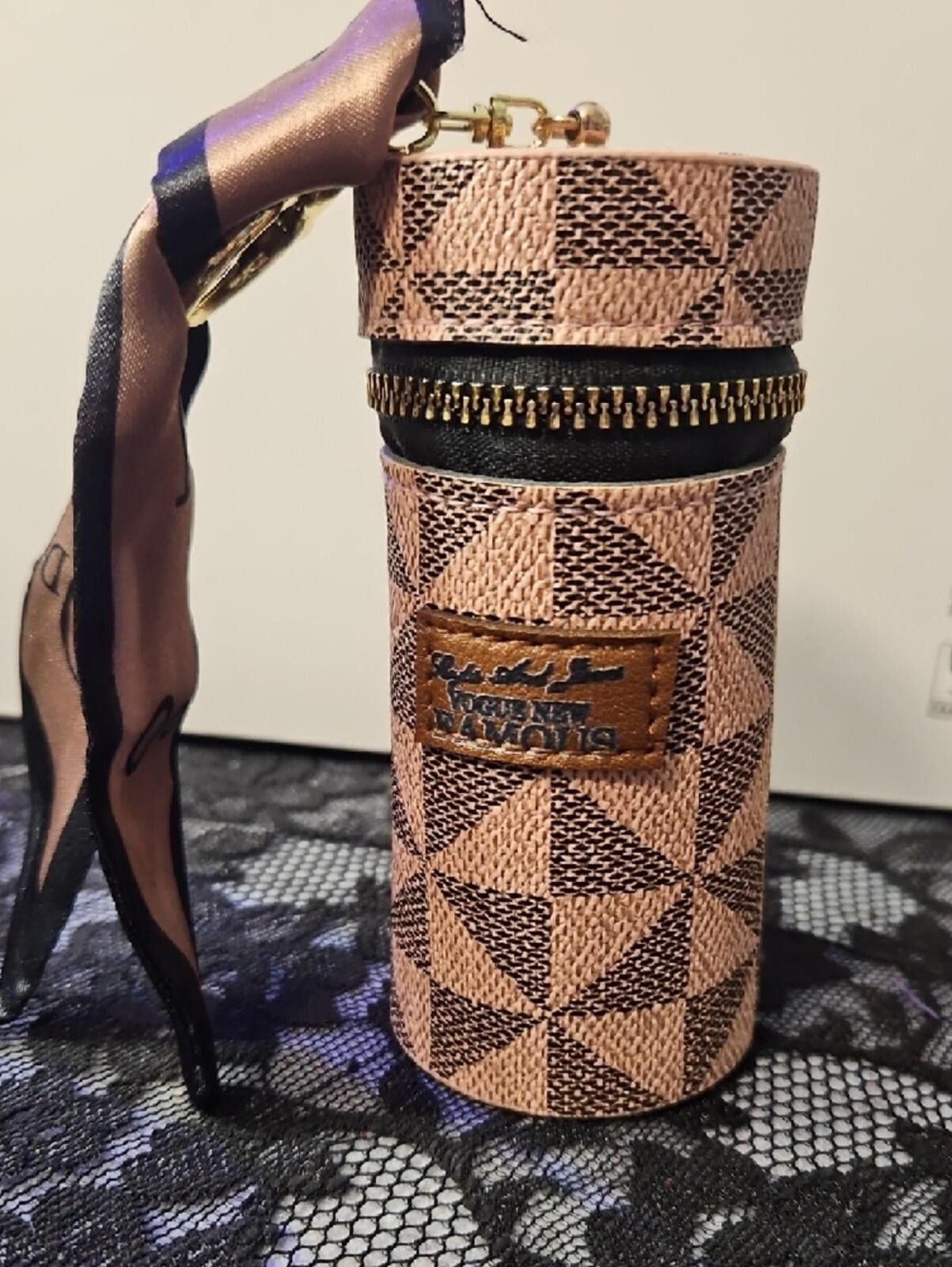 Other Pink Geometric Pattern Cylindrical Bag Charm Size ONE SIZE - 3 Thumbnail