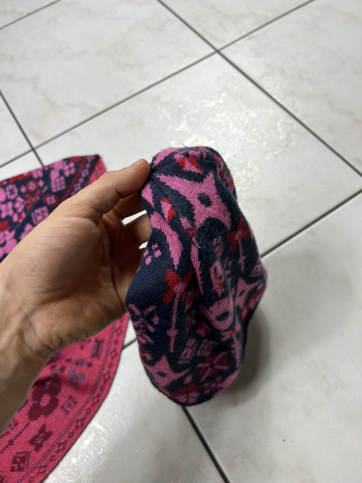 Louis Vuitton Vintage Louis Vuitton set hat+scarf floral monogram luxury Size ONE SIZE - 18 Thumbnail