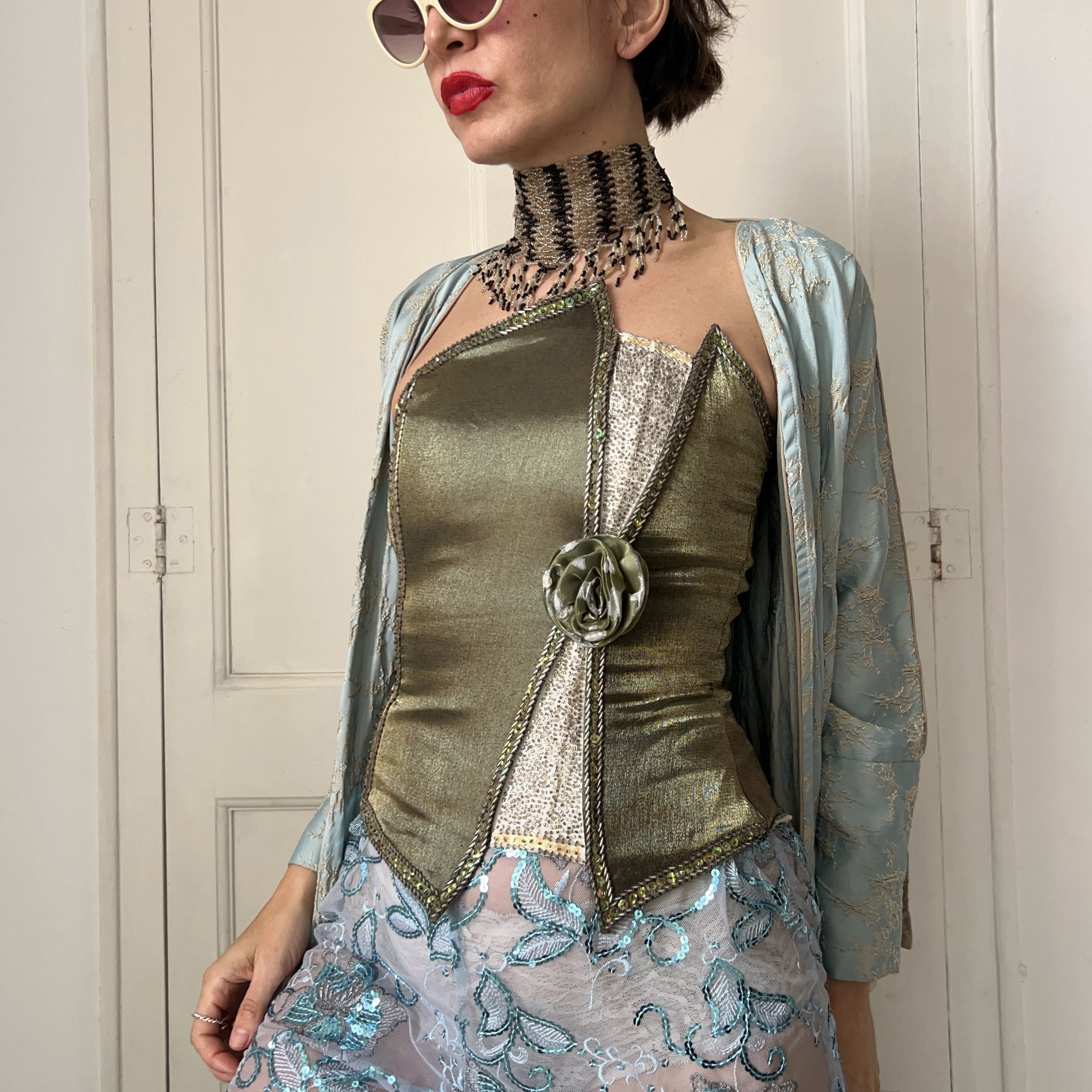 Handmade Vintage 90s satin green beaded embroidered corset top Size S / US 4 / IT 40 - 5 Thumbnail