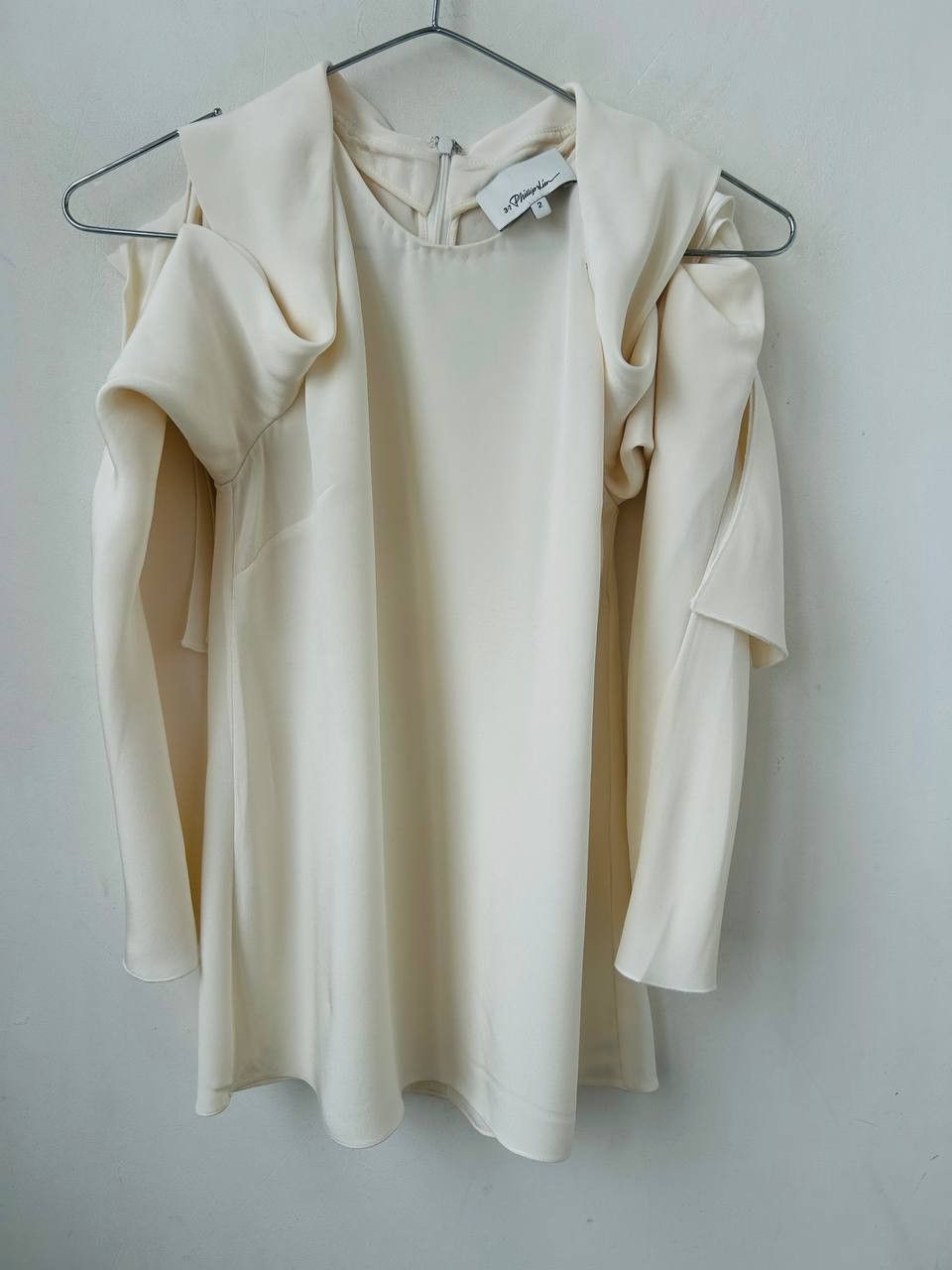 3.1 Phillip Lim 3.1 Phillip Lim silk blouse #172 Size XS / US 0-2 / IT 36-38 - 1 Thumbnail