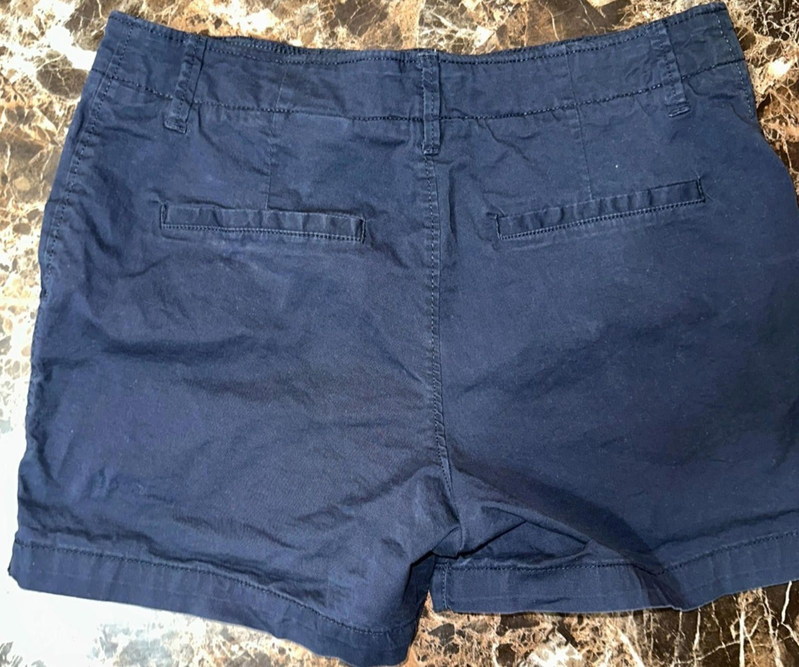 H&M H&M Navy Blue Chino Shorts Size 10 Cotton Size 32" / US 10 / IT 46 - 5 Thumbnail