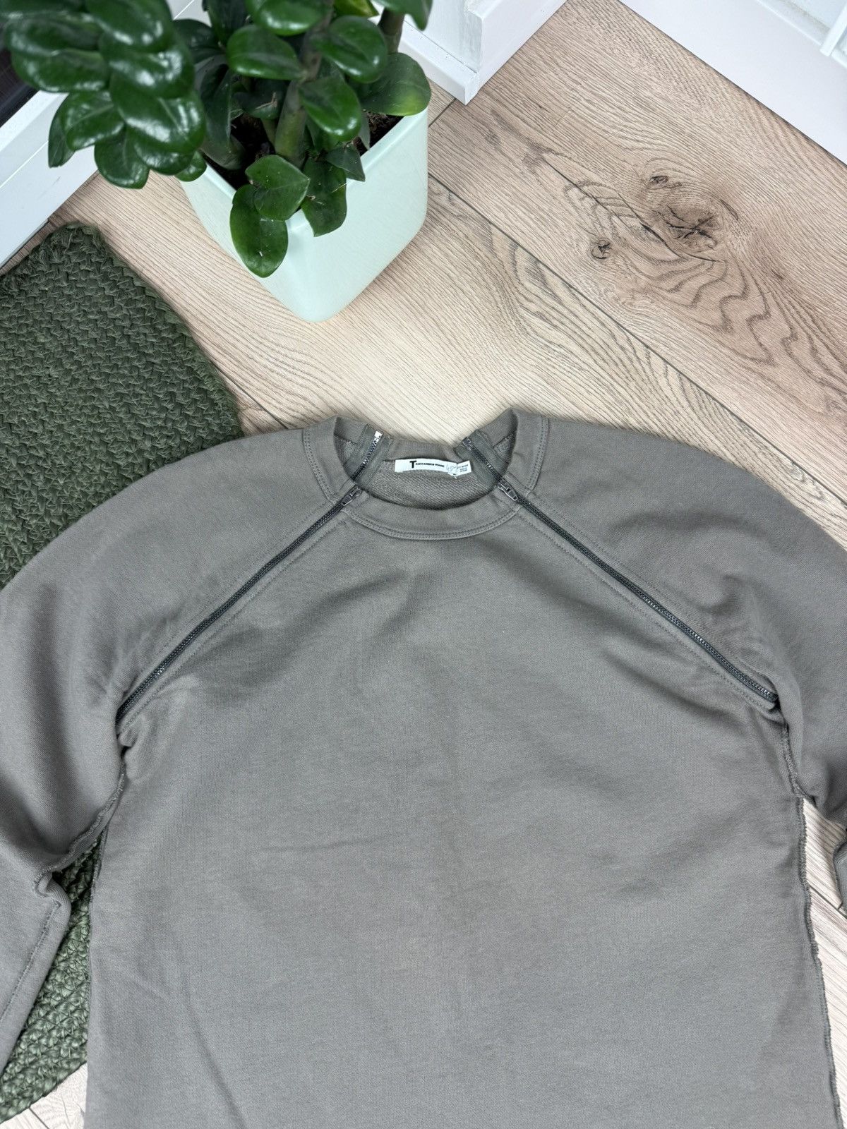 Alexander Wang Alexander Wang zipper sweatshirt rarity M Size US M / EU 48-50 / 2 - 4 Thumbnail