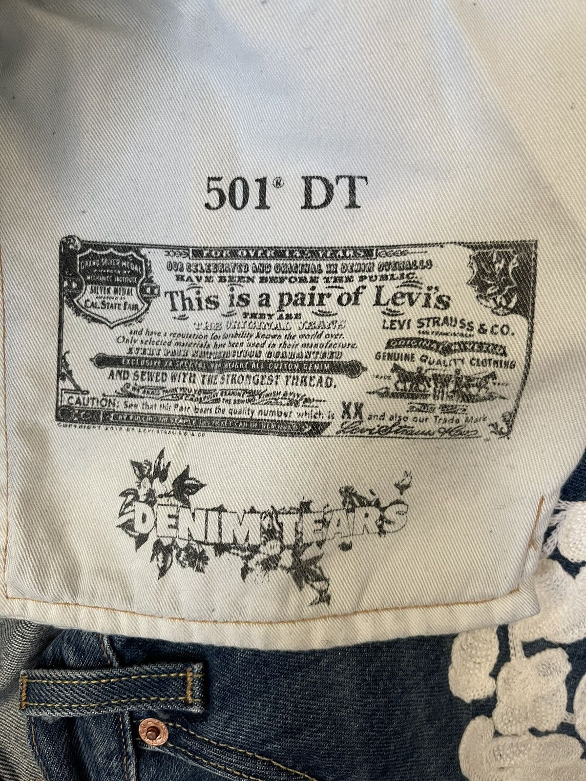 DENIM TEARS Denim Tears Levi’s Cotton Wreath Chain Stitch Jean Sz. 32 Size US 32 / EU 48 - 8 Thumbnail