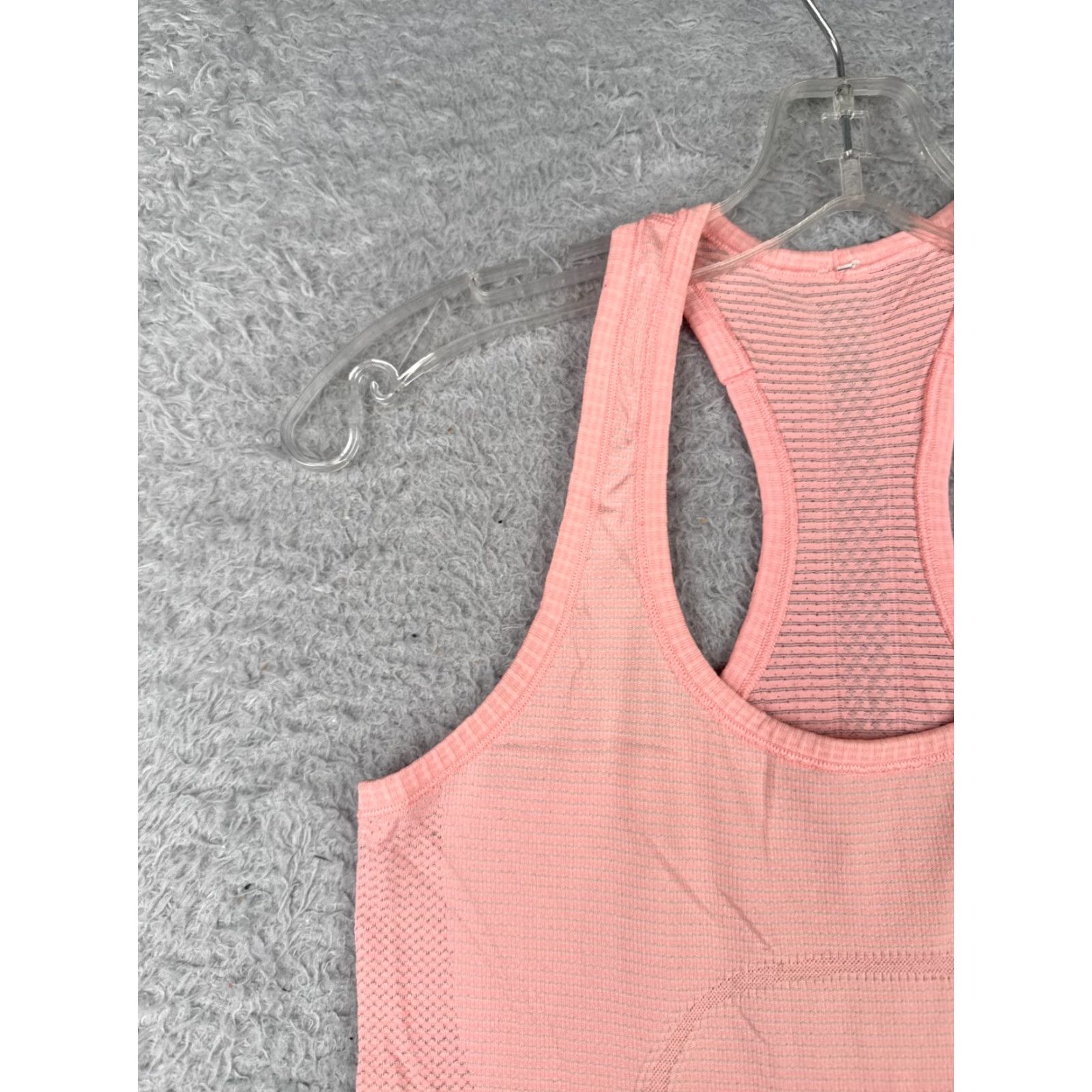 Lululemon Lululemon Shirt Women 6 Pink Swiftly Tech Running Gym Scoop Neck READ Size M / US 6-8 / IT 42-44 - 3 Thumbnail