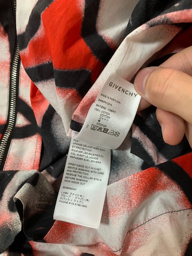 Givenchy Givenchy Givenchy Valentine's Day limited x Chito cobrande Size US XXS / EU 40 - 5 Thumbnail